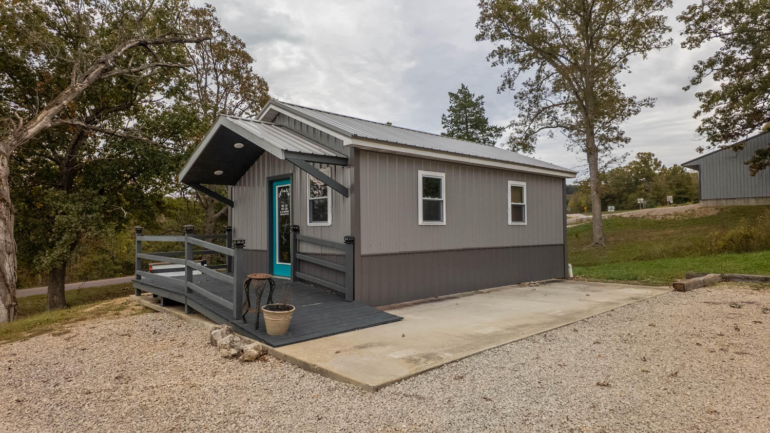 17433 Highway 19 Property Photo 4