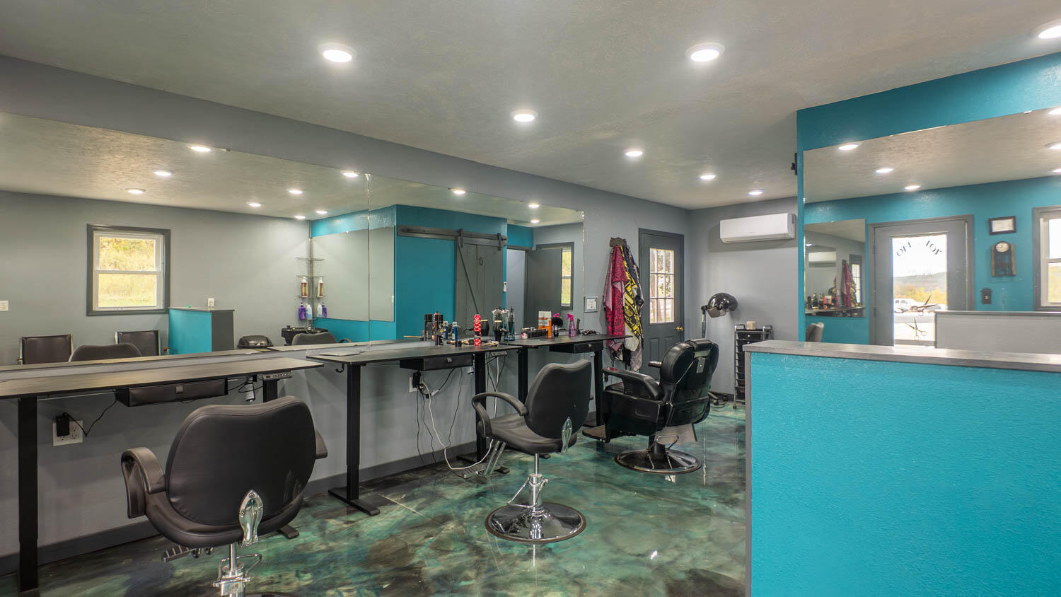 17433 Highway 19 Property Photo 8