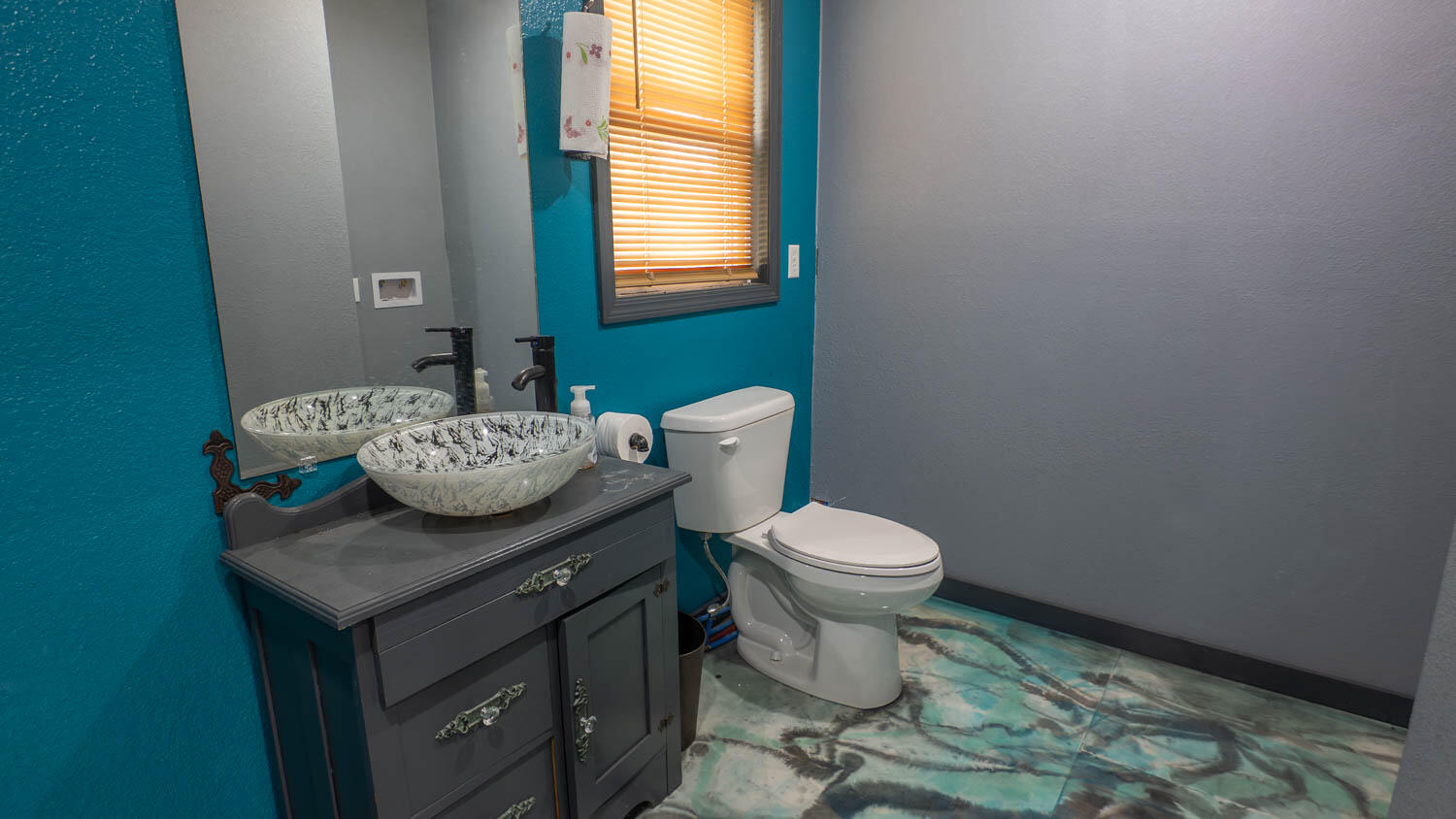 17433 Highway 19 Property Photo 11