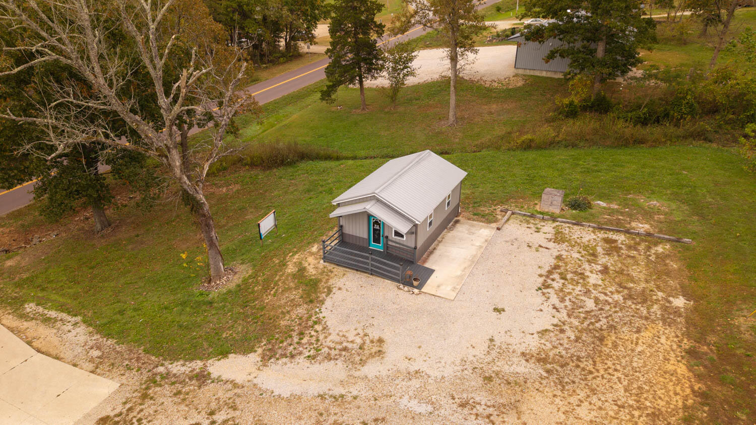 17433 Highway 19 Property Photo 19