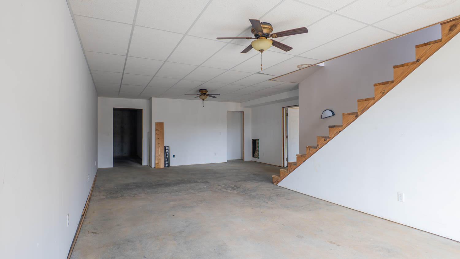 5564 State Highway K Property Photo 29