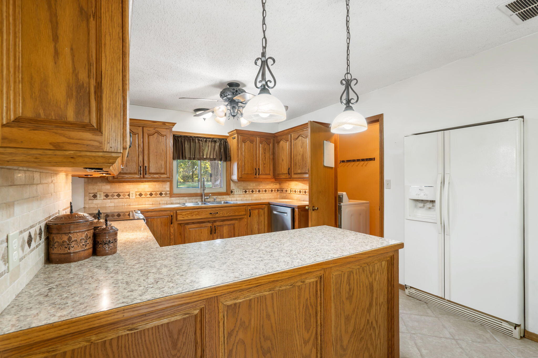 5024 South Farm Road 57 Property Photo 9