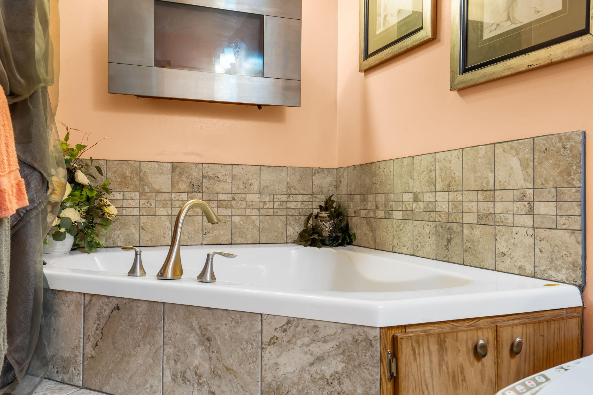 5024 South Farm Road 57 Property Photo 17