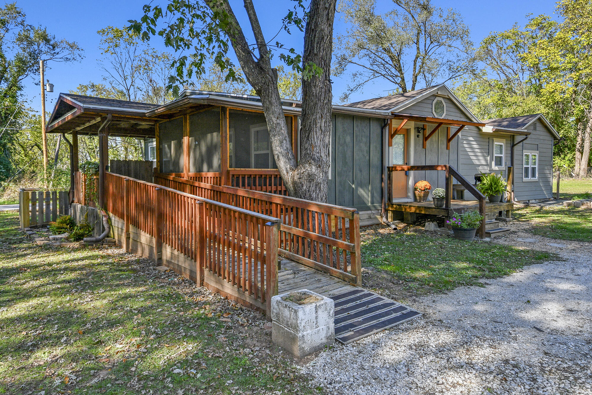 4557 West Loren Street Property Photo 1