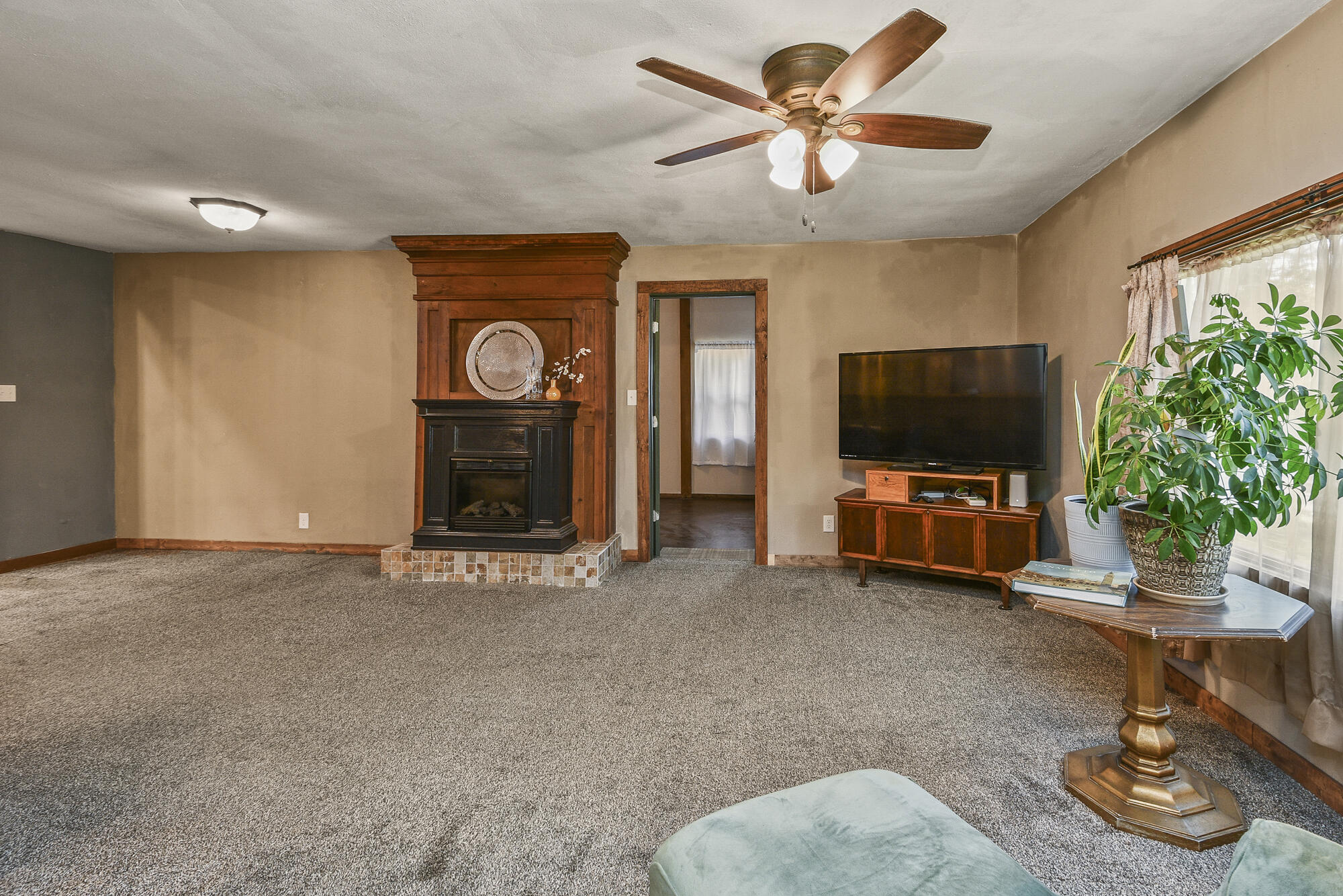 4557 West Loren Street Property Photo 19