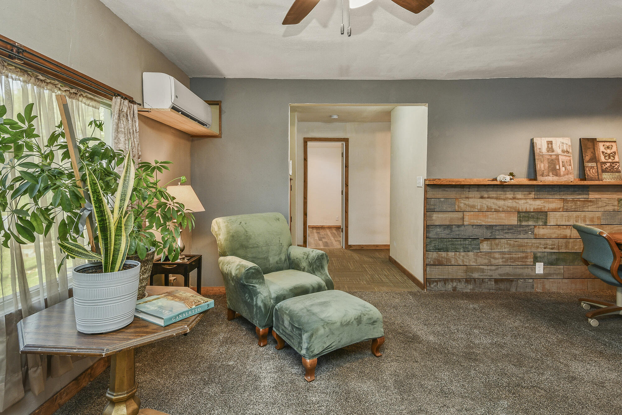 4557 West Loren Street Property Photo 20