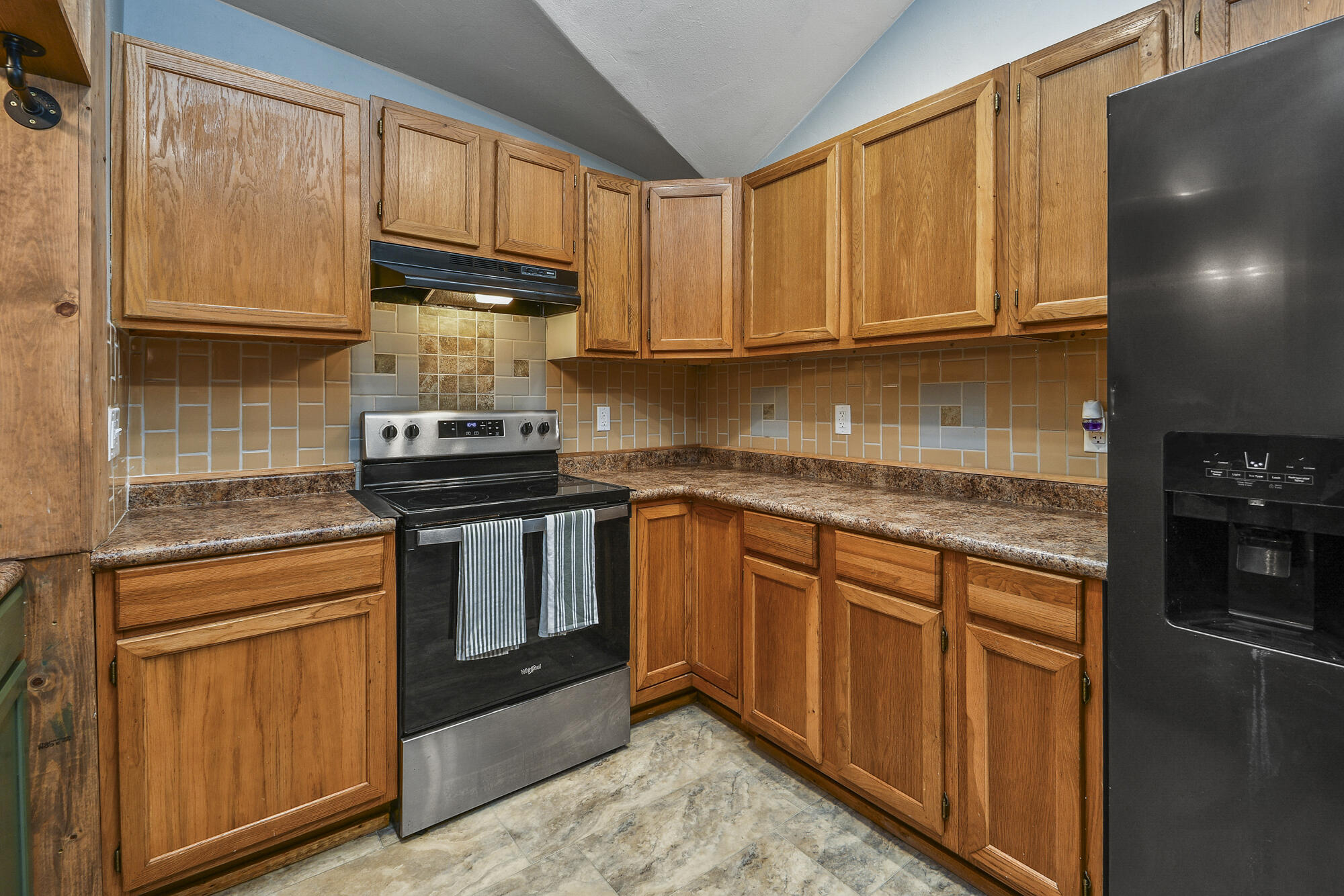 4557 West Loren Street Property Photo 28