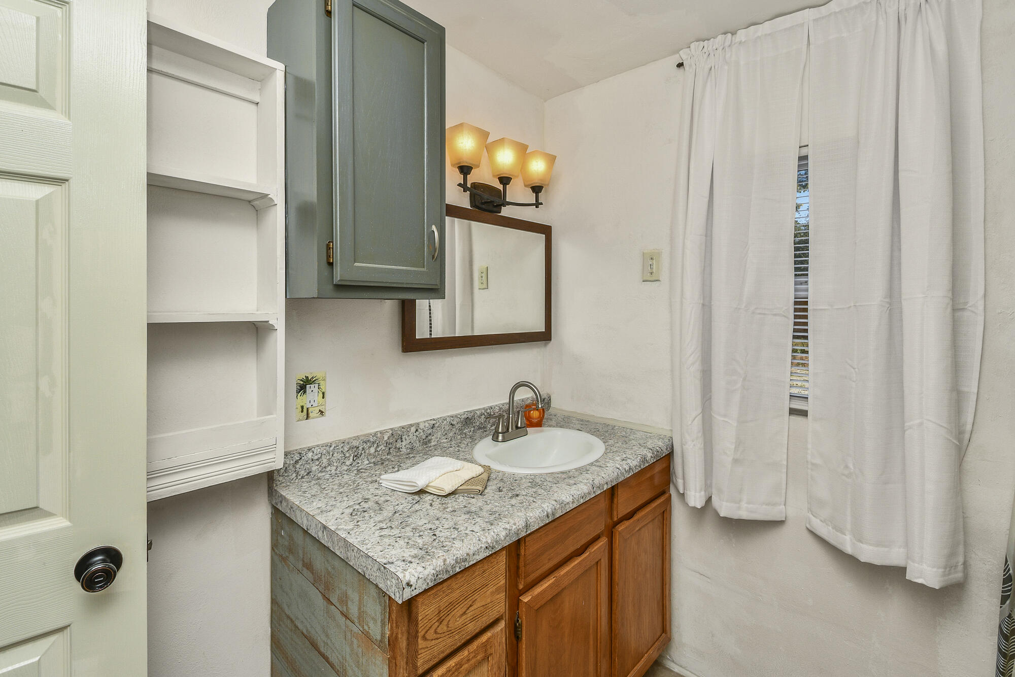 4557 West Loren Street Property Photo 38