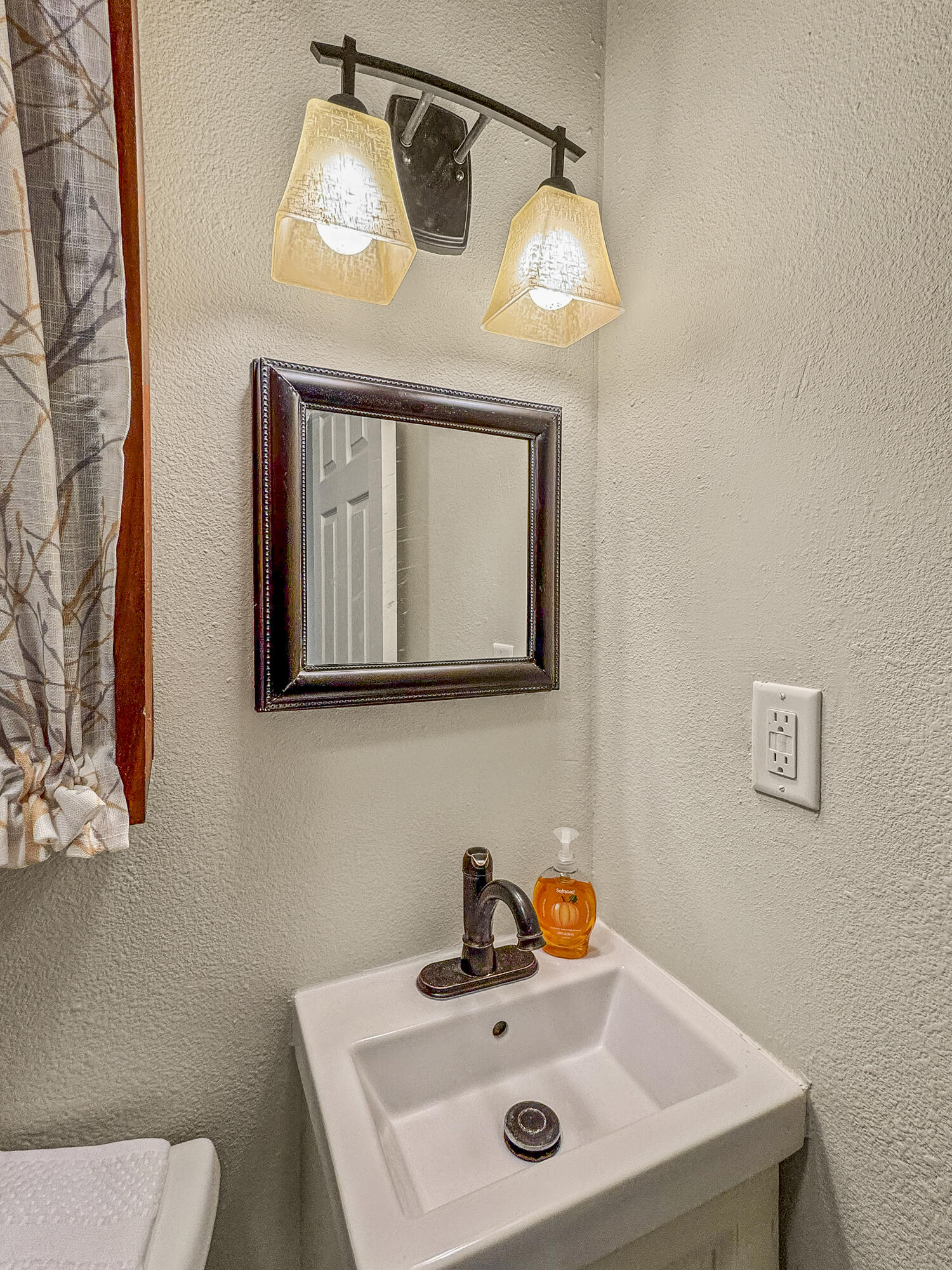 4557 West Loren Street Property Photo 44