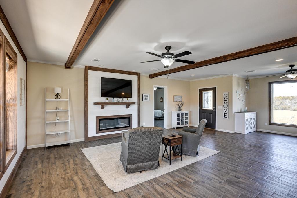 26097 Poppy Drive Property Photo 6