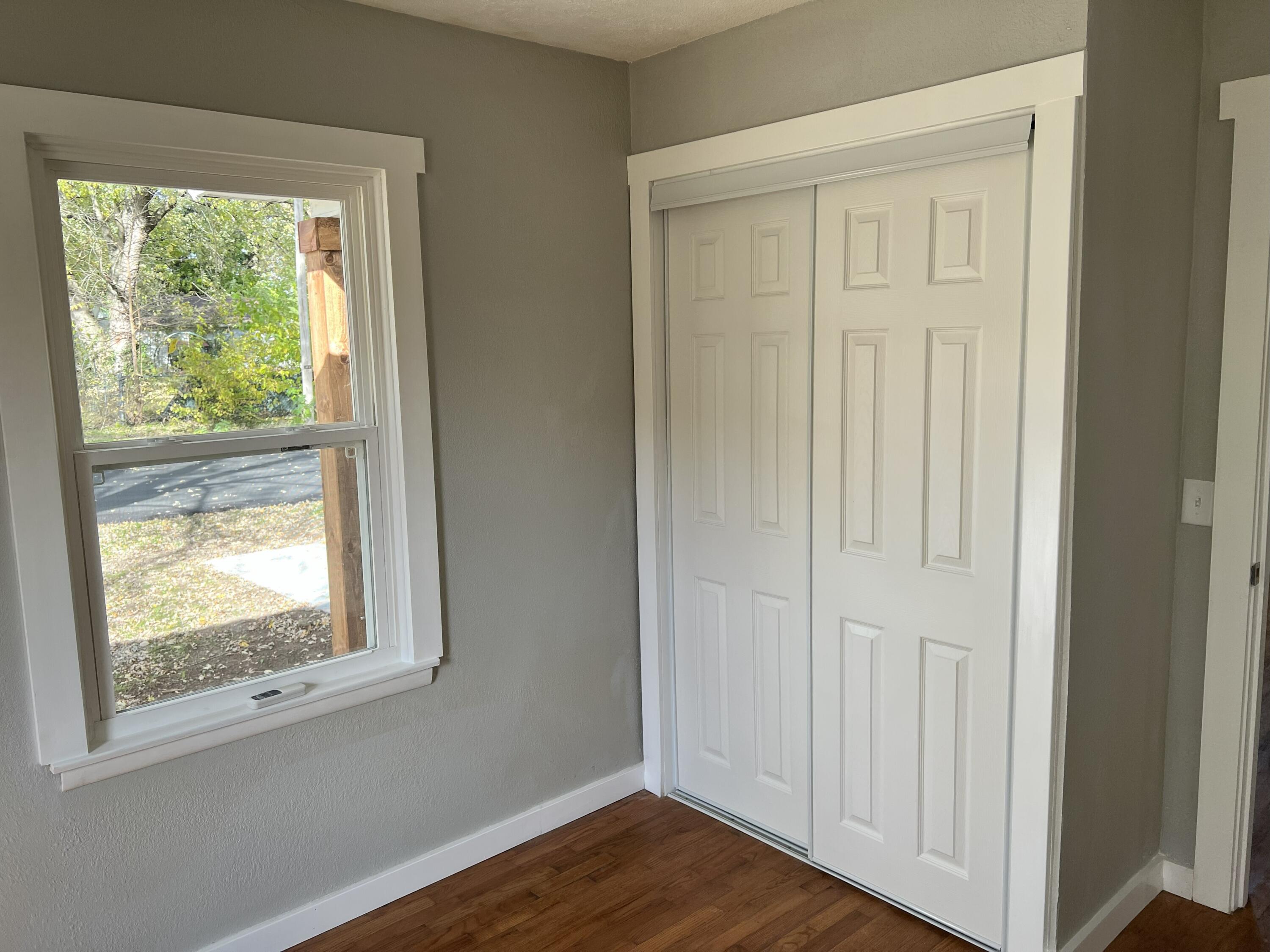 606 West Olive Street Property Photo 13