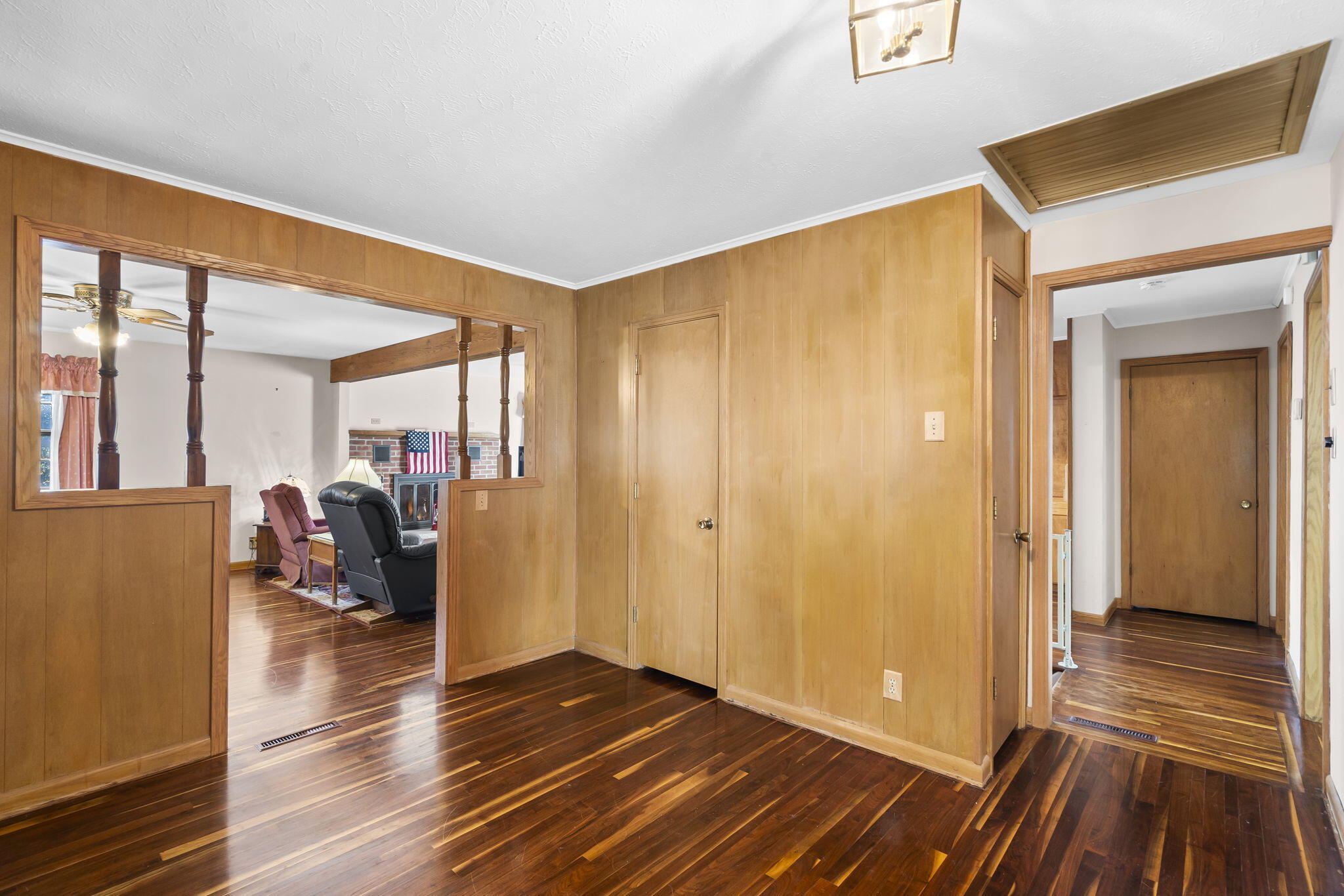 25275 Riverside Lane Property Photo 3