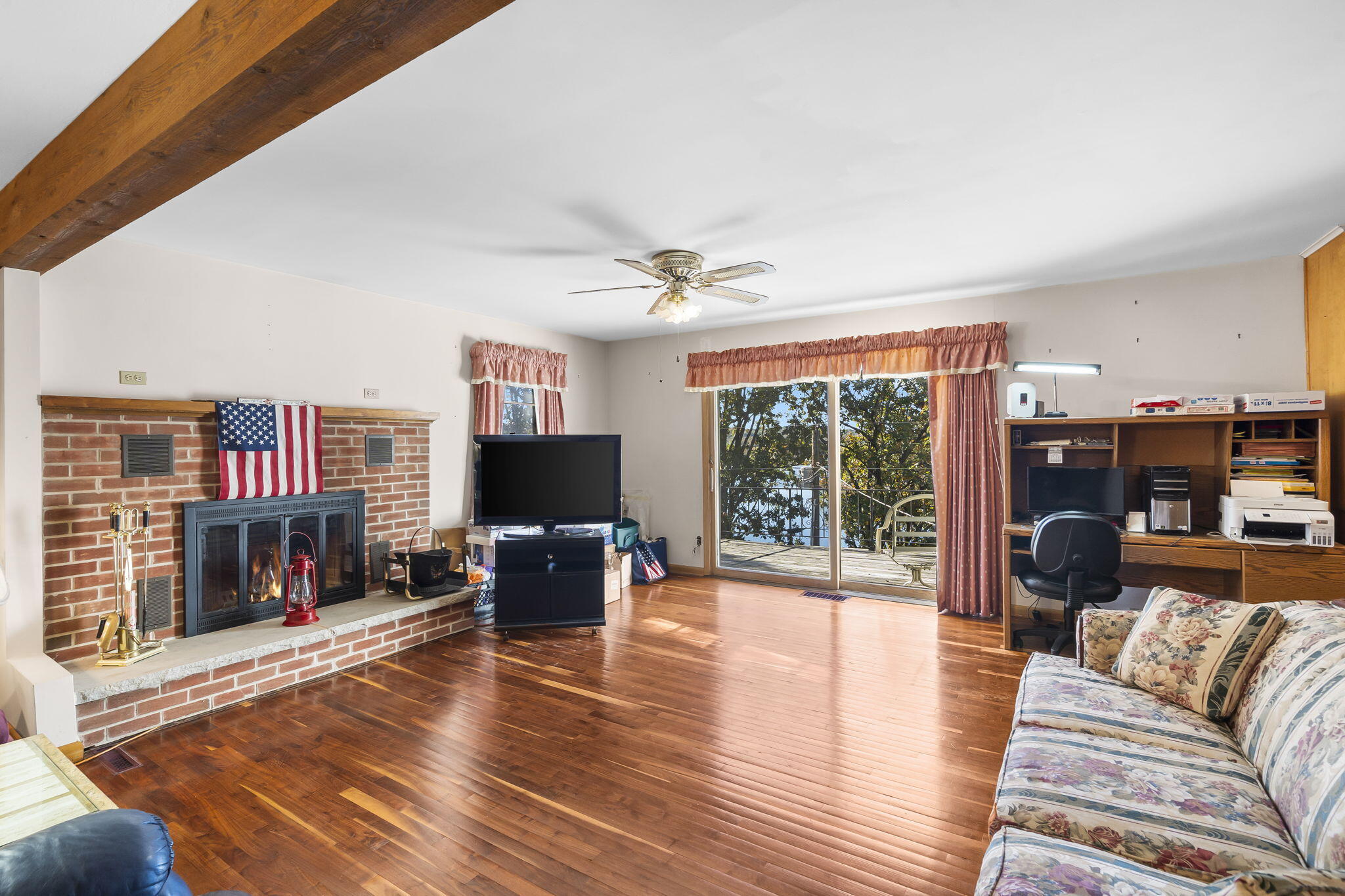 25275 Riverside Lane Property Photo 6