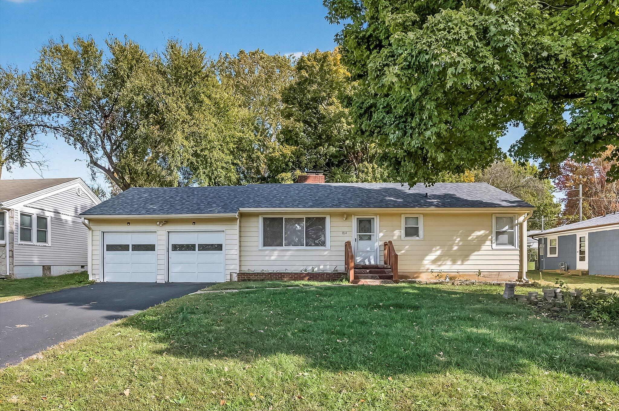 1824 South Thelma Avenue Property Photo 3