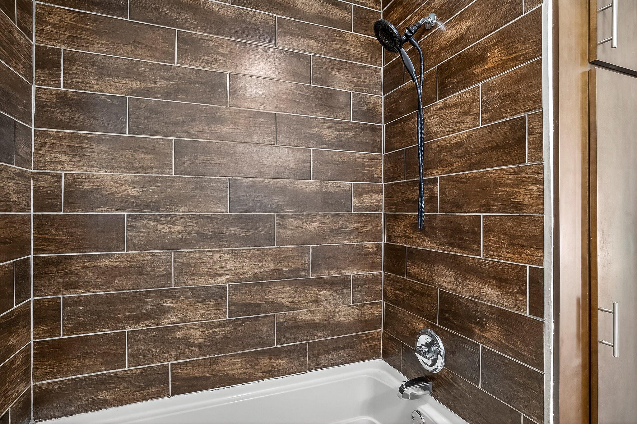 1824 South Thelma Avenue Property Photo 17