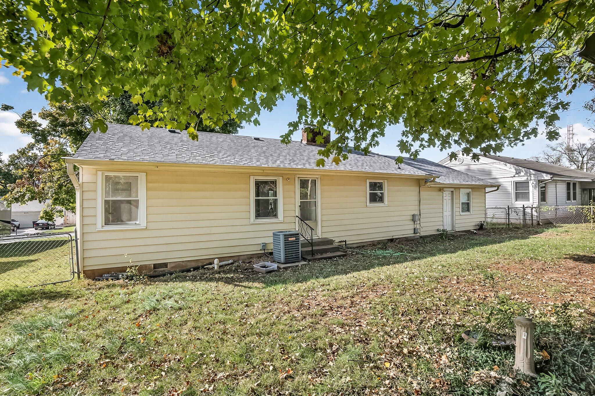 1824 South Thelma Avenue Property Photo 21