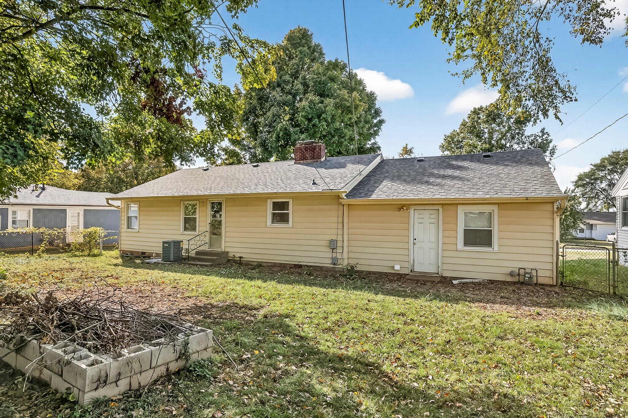 1824 South Thelma Avenue Property Photo 23