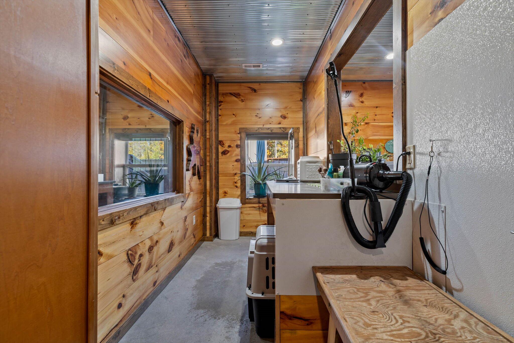 558 Lucky Road Property Photo 7