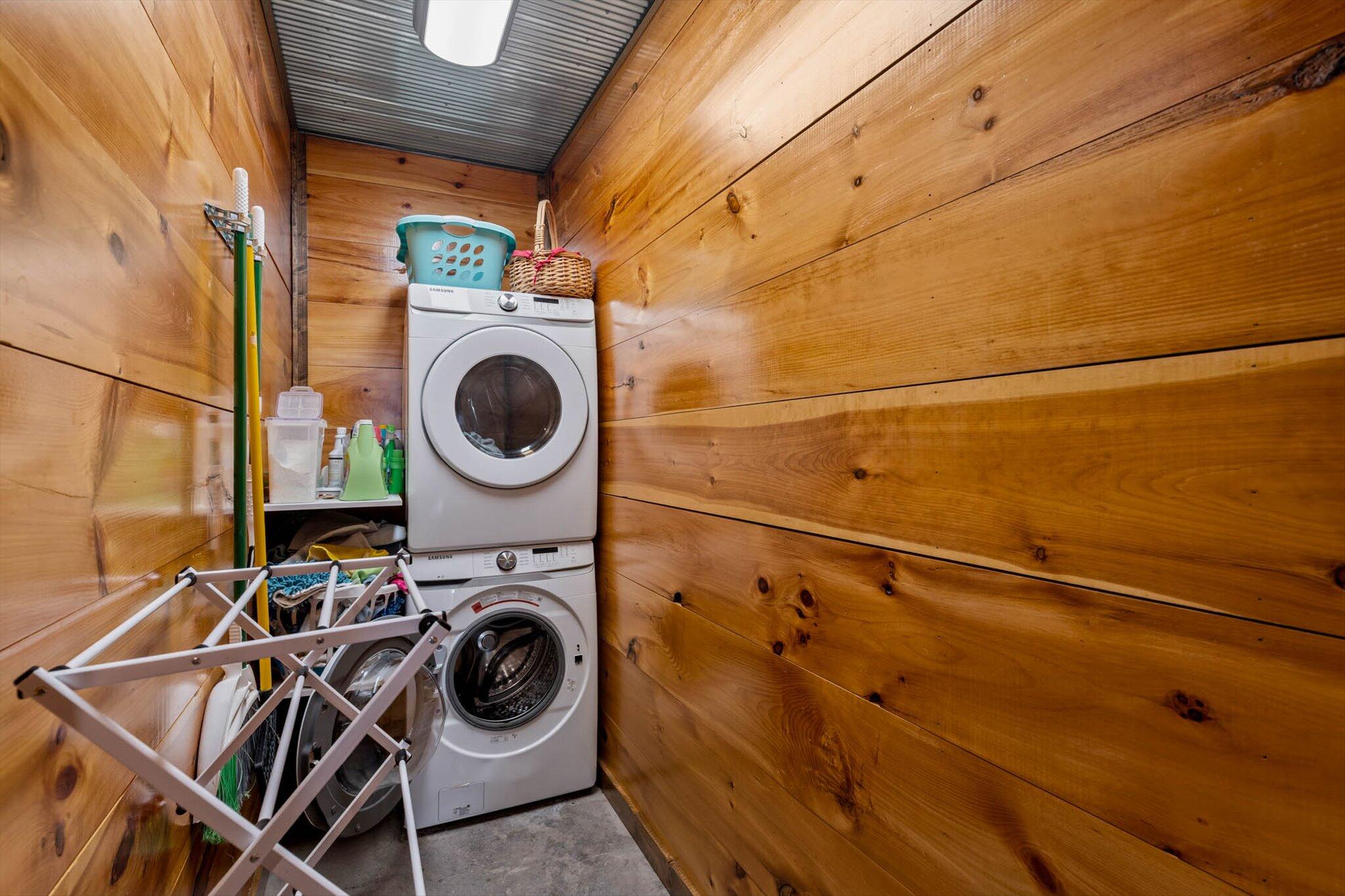 558 Lucky Road Property Photo 9