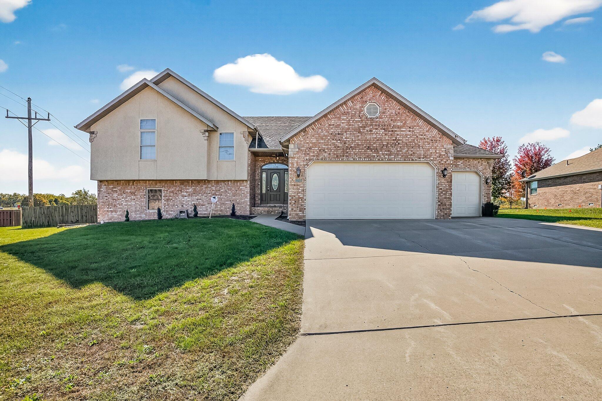 1100 Chicory Lane Property Photo 1
