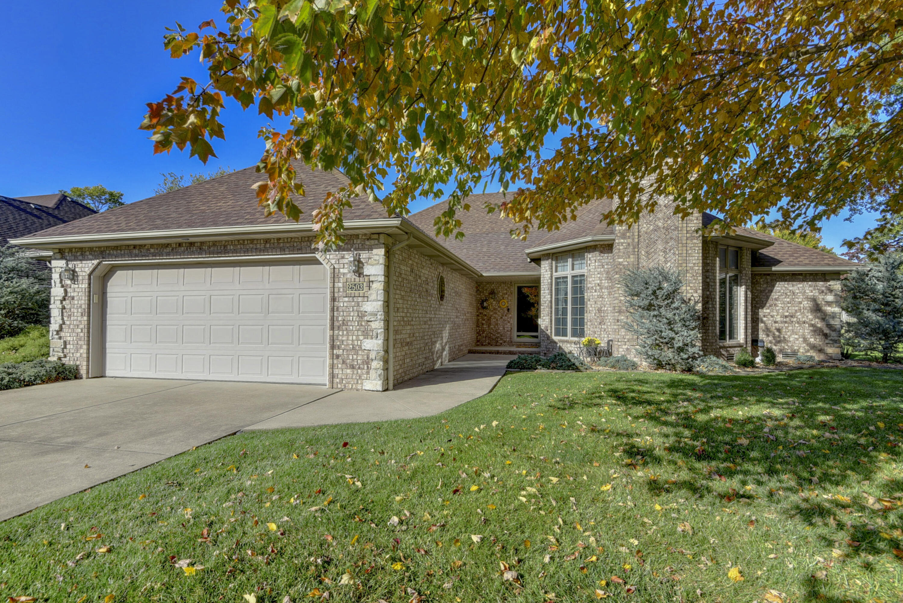 2503 West Westview Street Property Photo 1