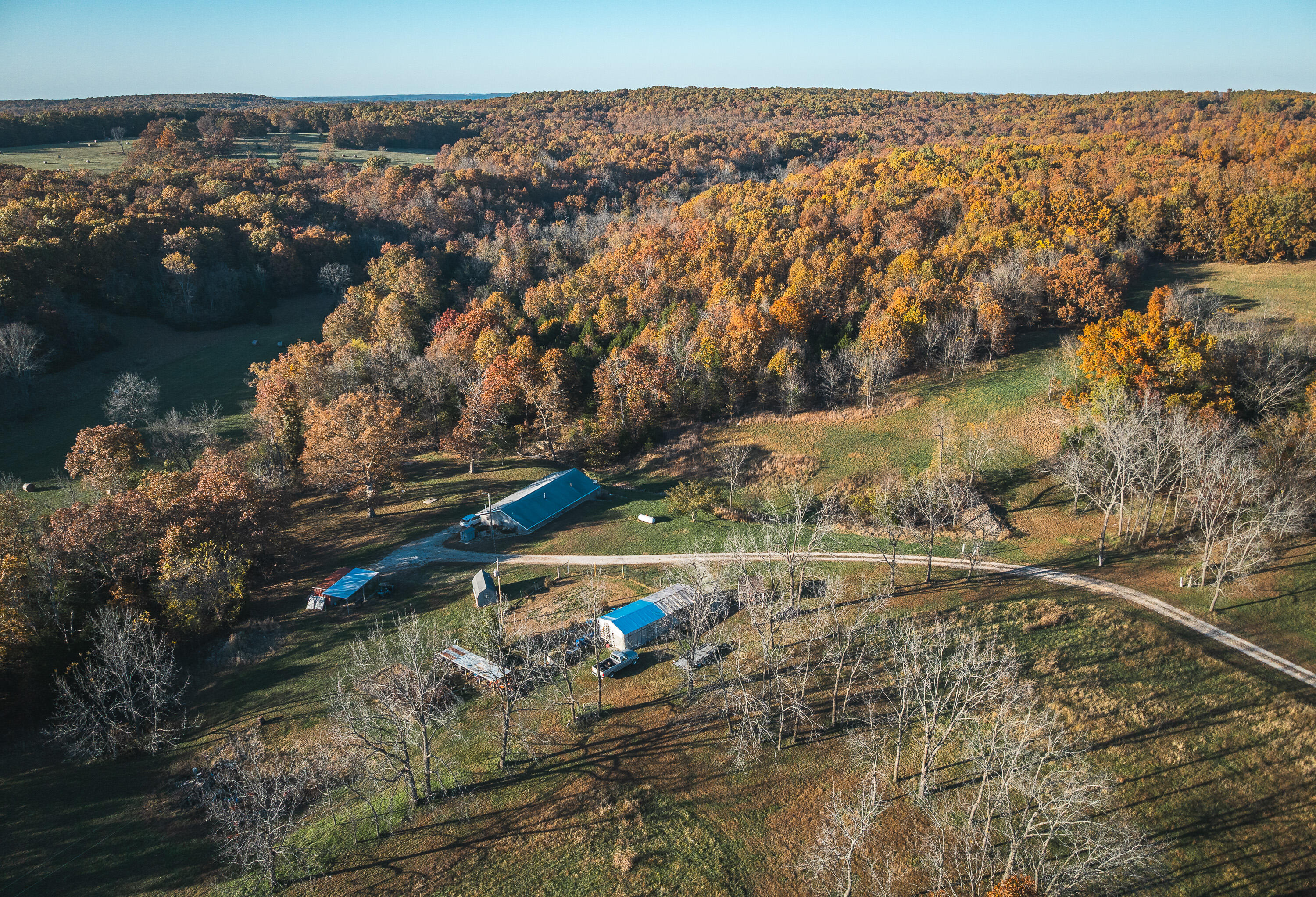 6601 County Line Road Property Photo 2