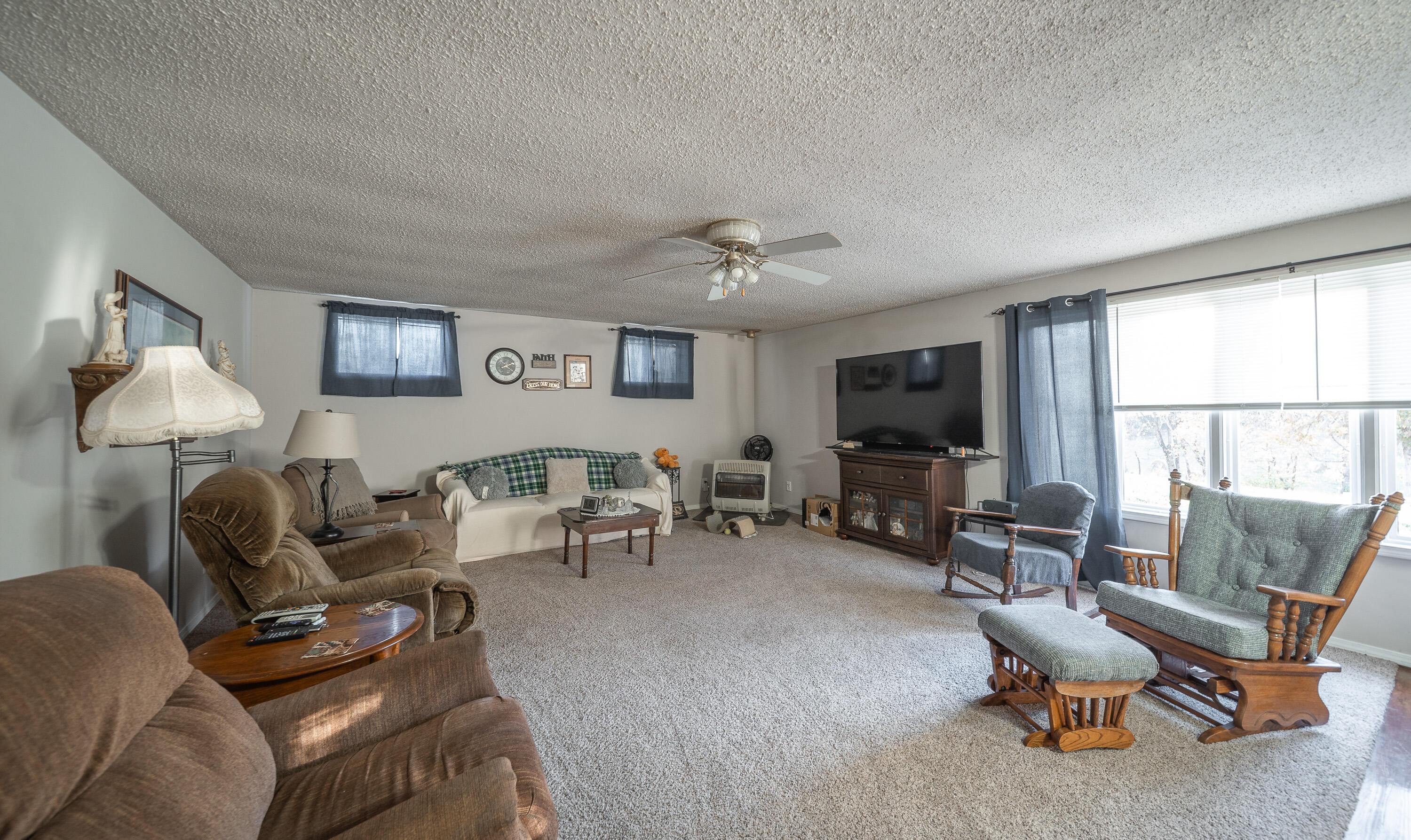 6601 County Line Road Property Photo 13