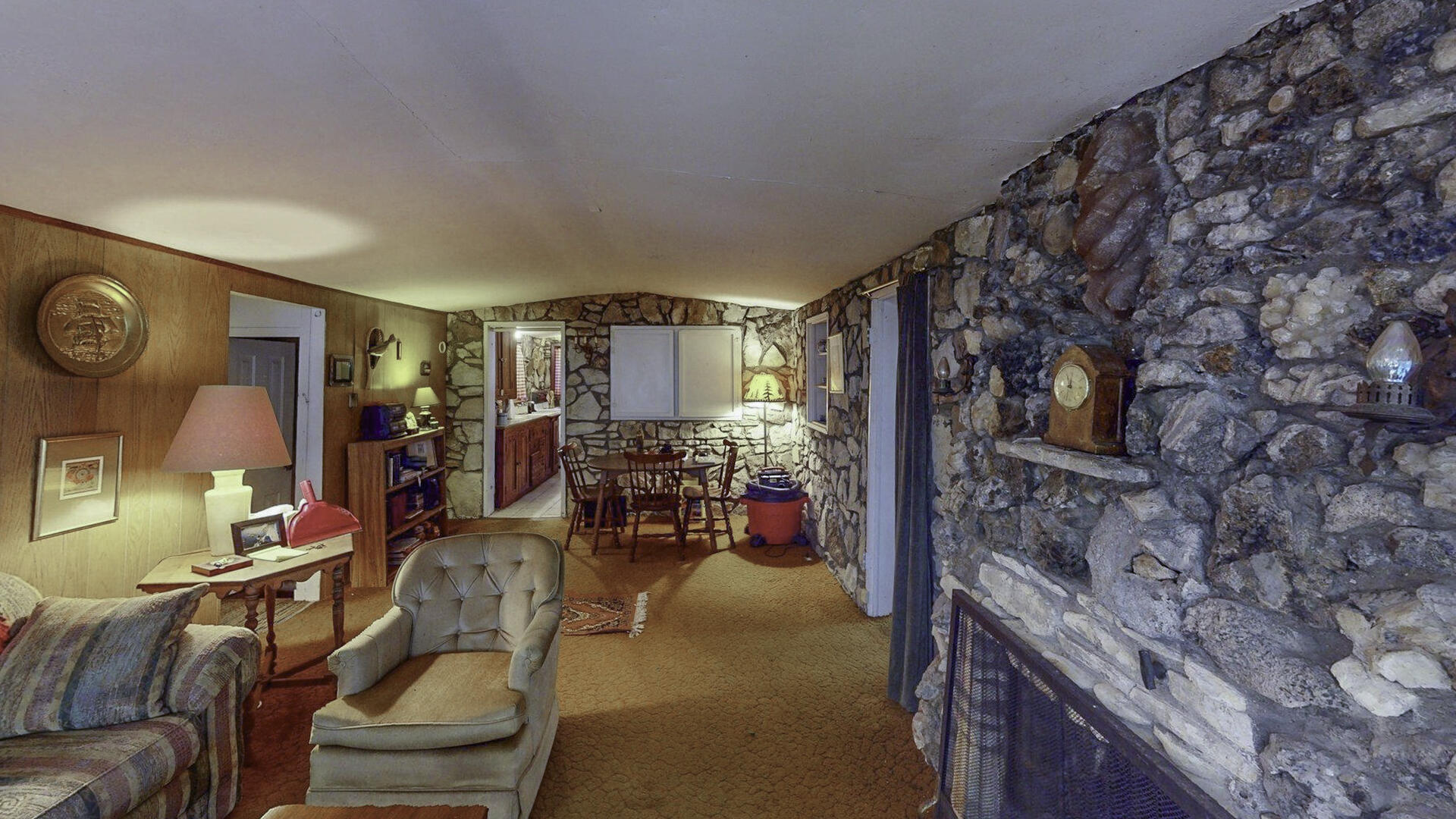 227 Cedar Point Road Property Photo 4