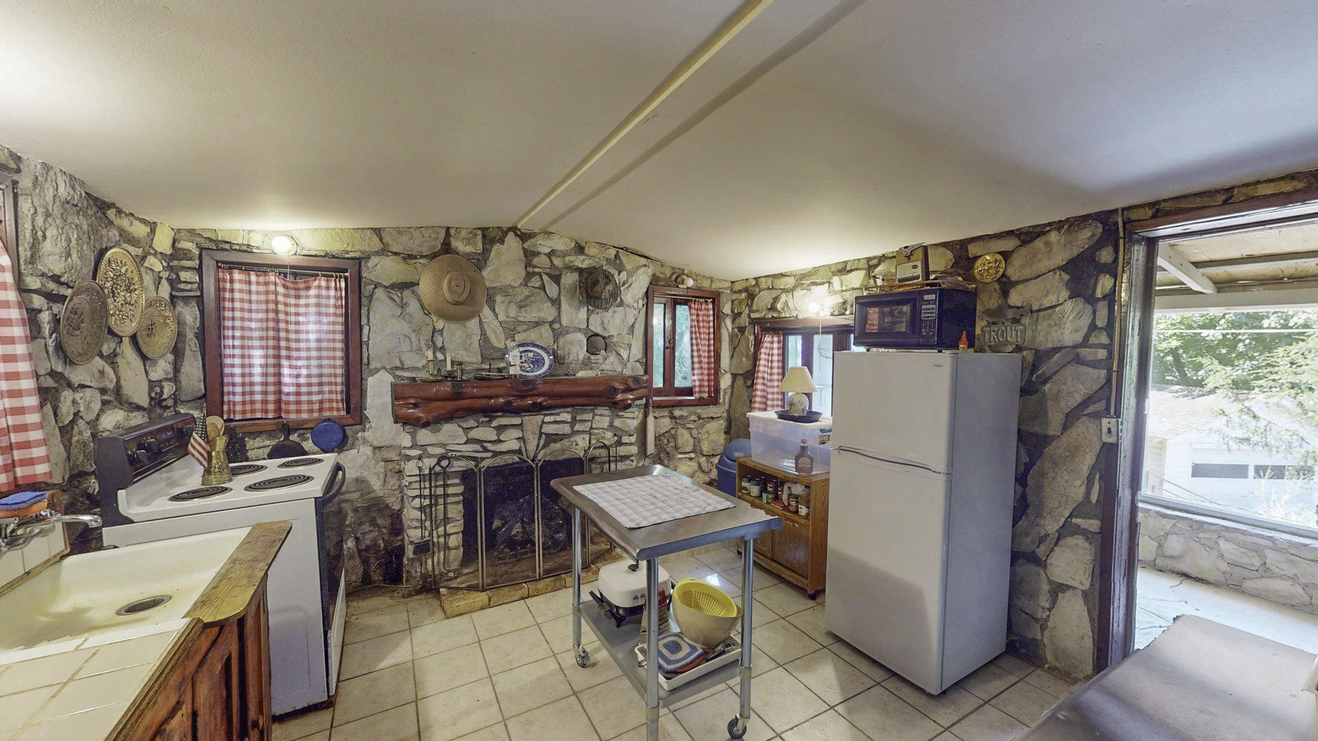 227 Cedar Point Road Property Photo 21
