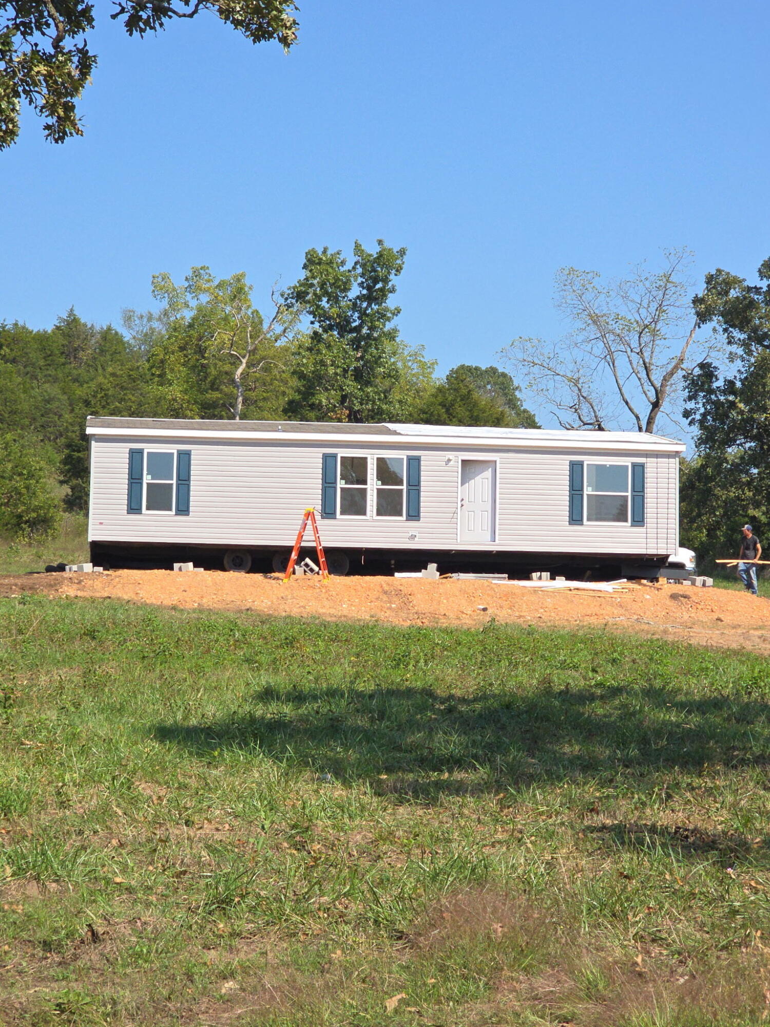 19732 State Highway E Property Photo 1