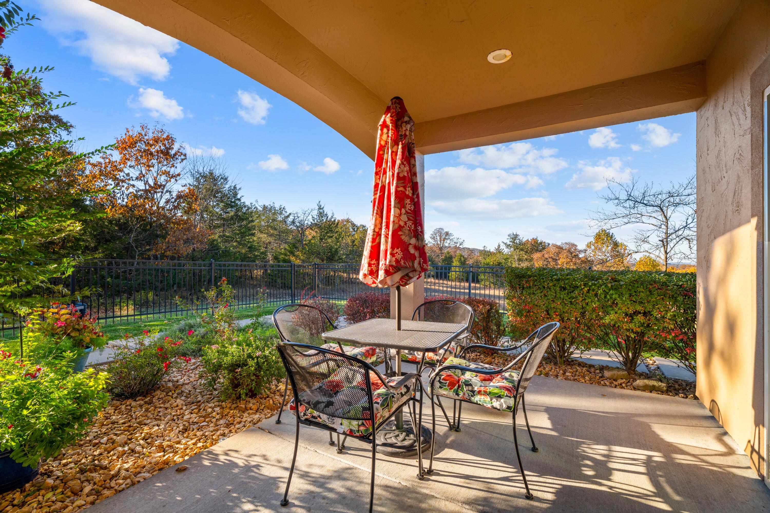 140 South Tuscany Drive C Property Photo 7