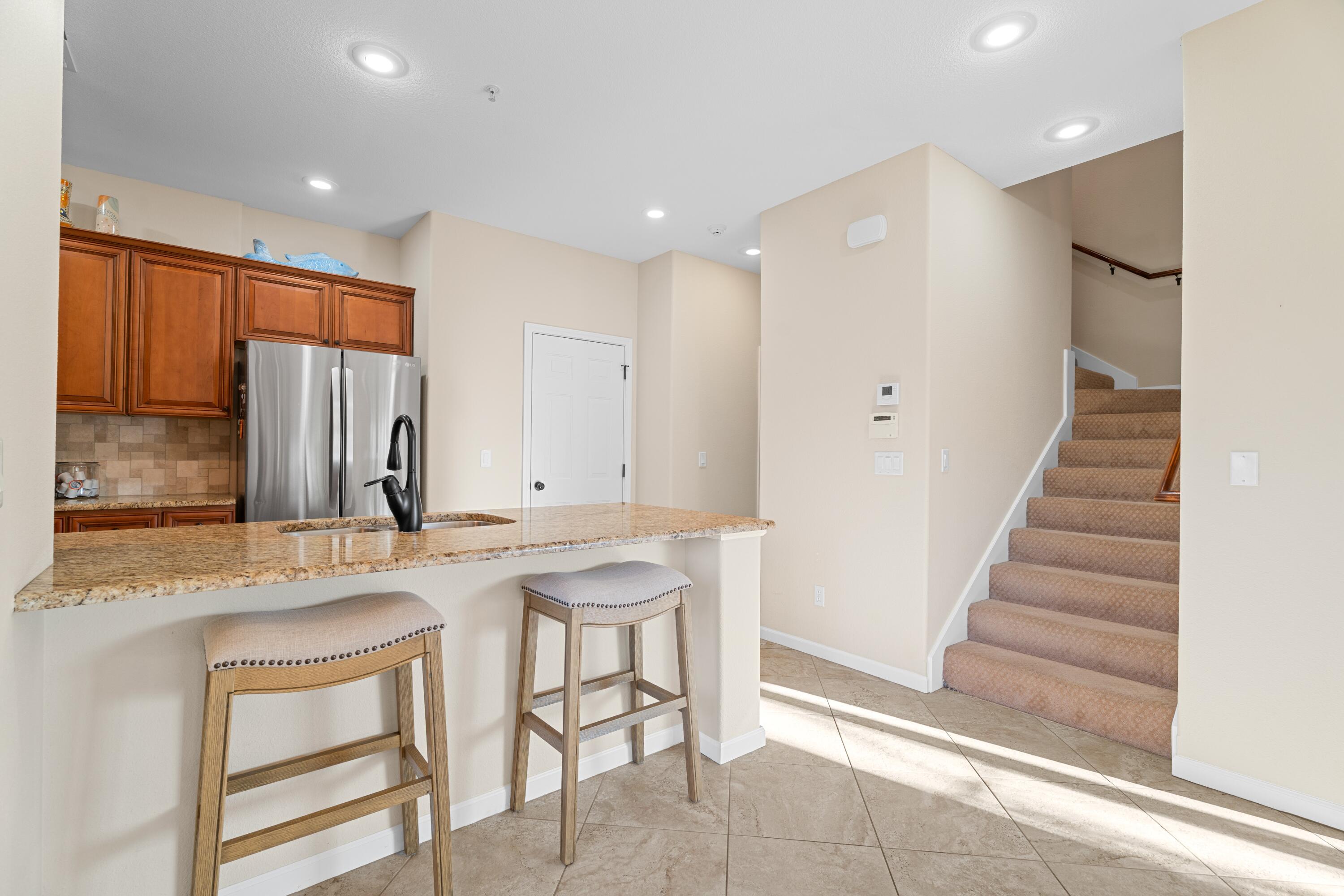 140 South Tuscany Drive C Property Photo 14