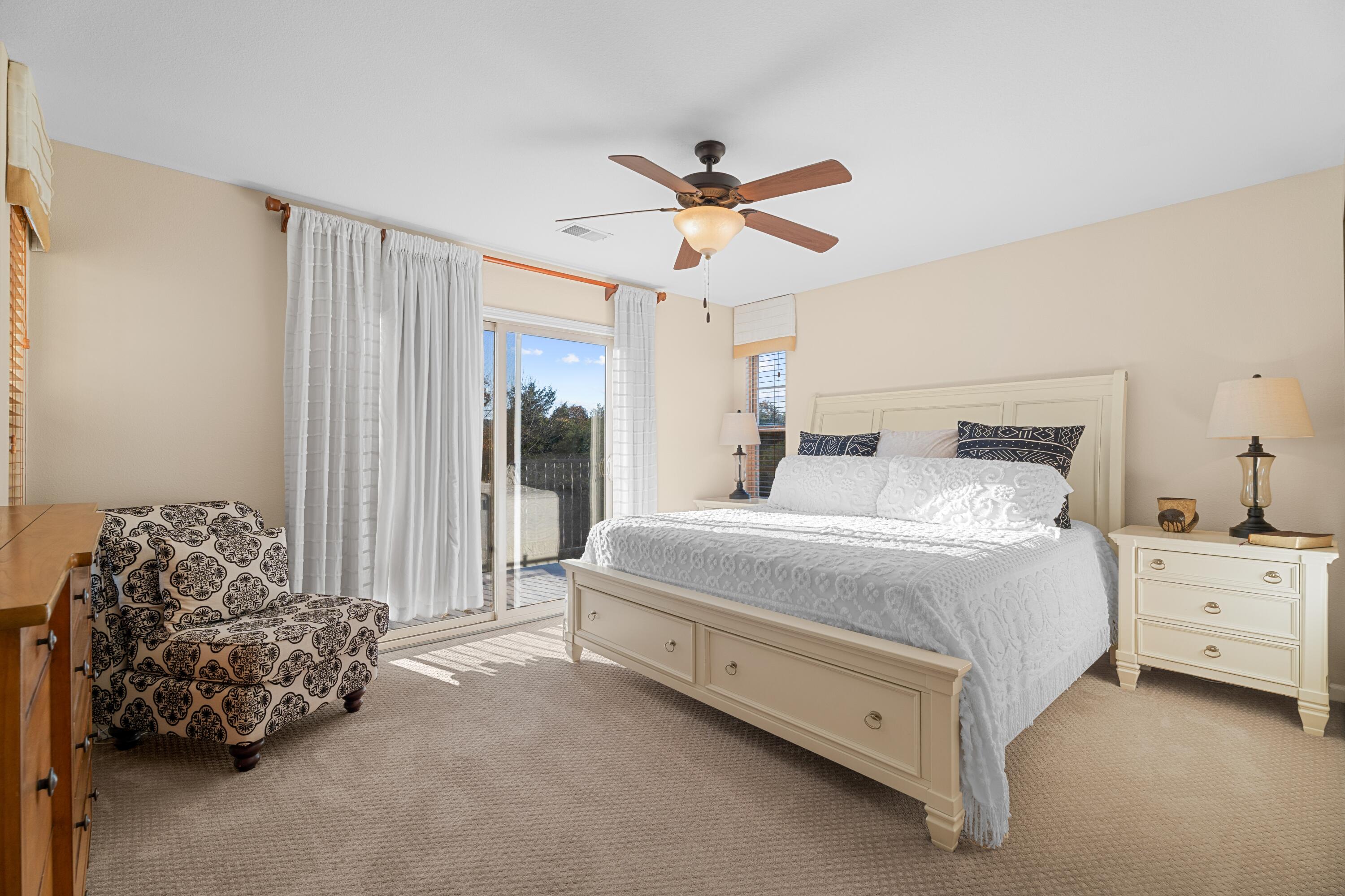 140 South Tuscany Drive C Property Photo 15