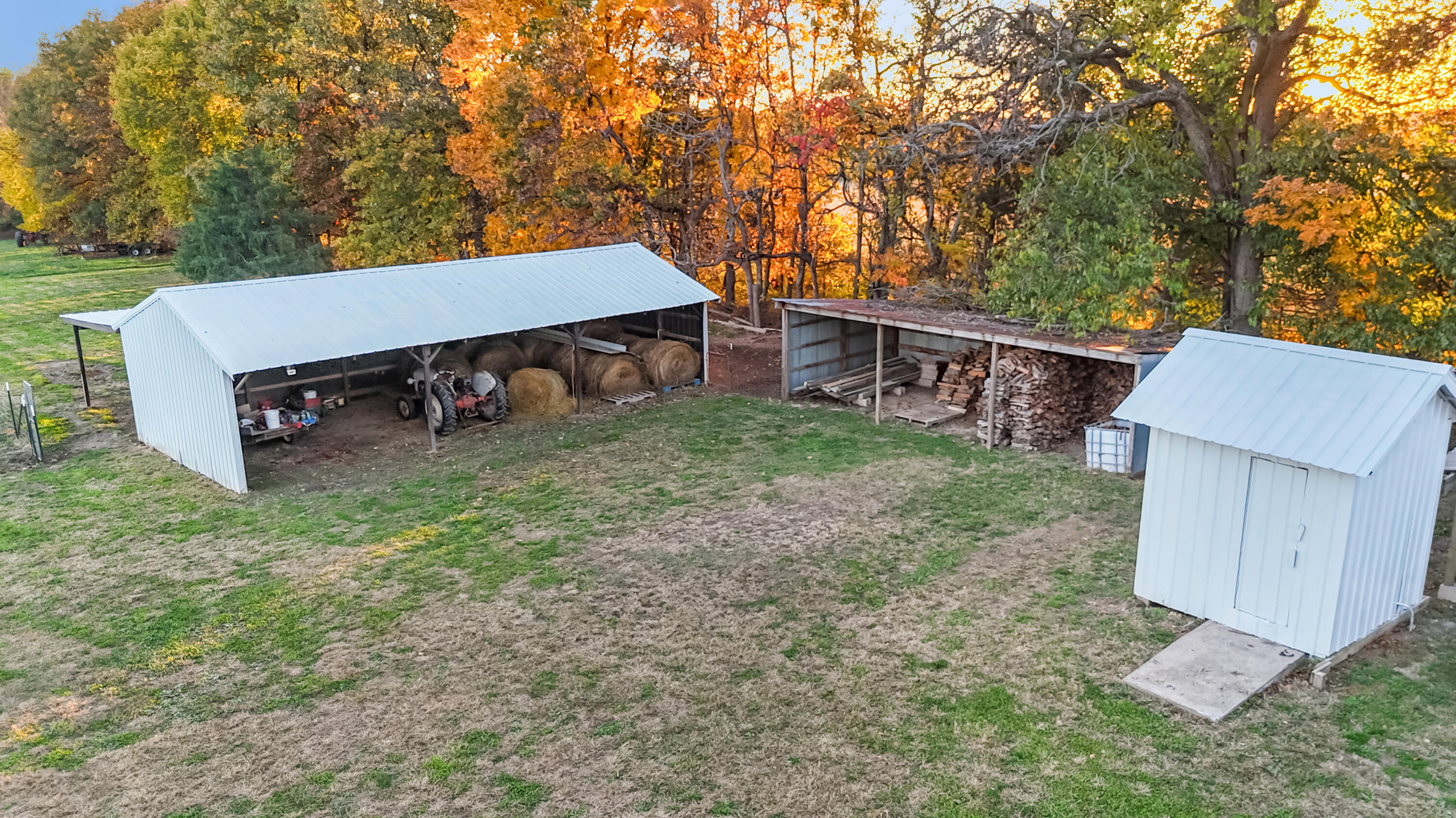 13992 Farm Road 2185 Property Photo 7