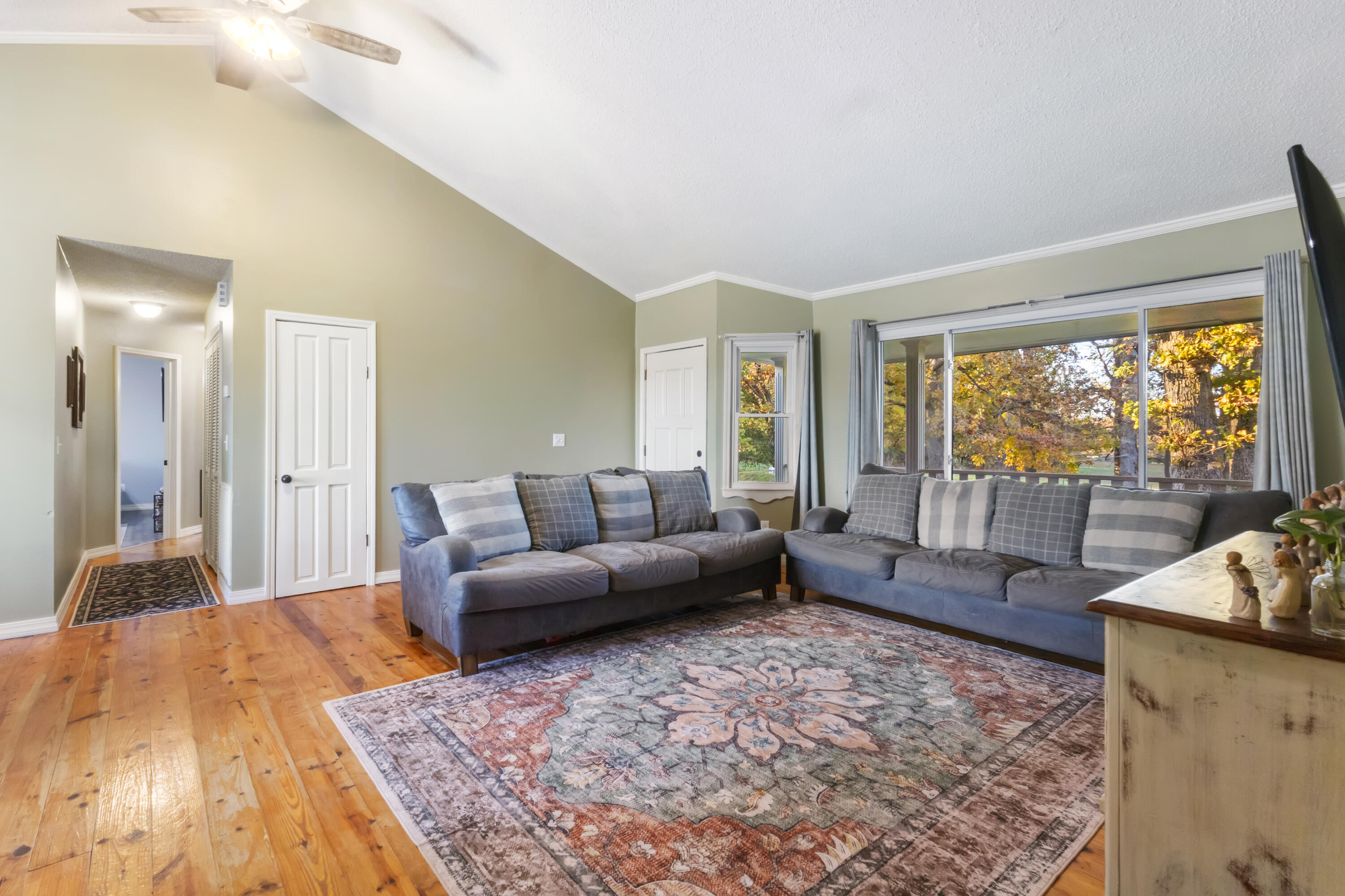 13992 Farm Road 2185 Property Photo 20