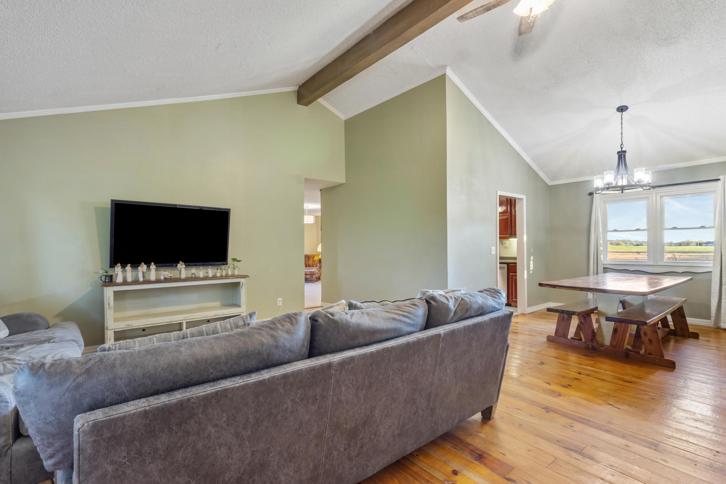 13992 Farm Road 2185 Property Photo 22