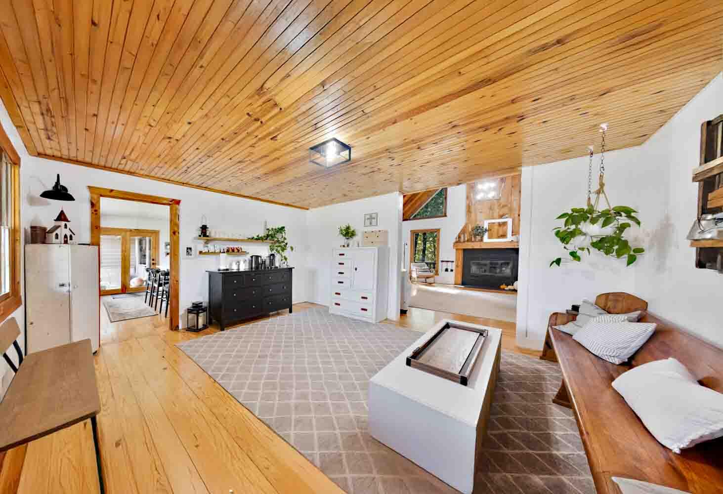 13915 Farm Road 1115 Property Photo 10