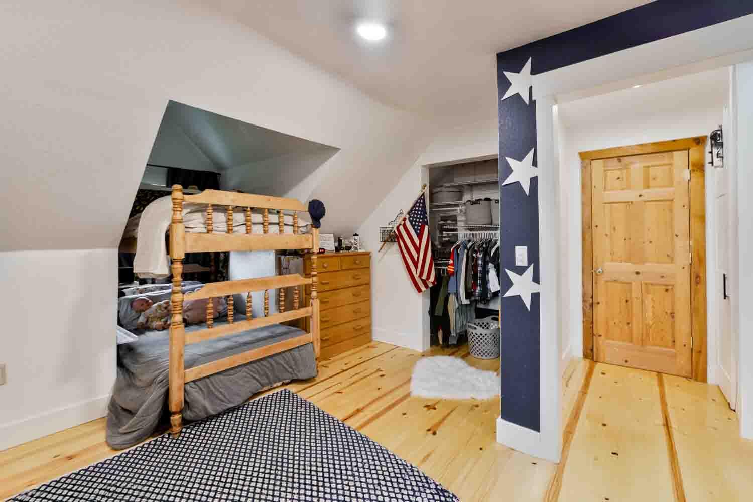 13915 Farm Road 1115 Property Photo 23