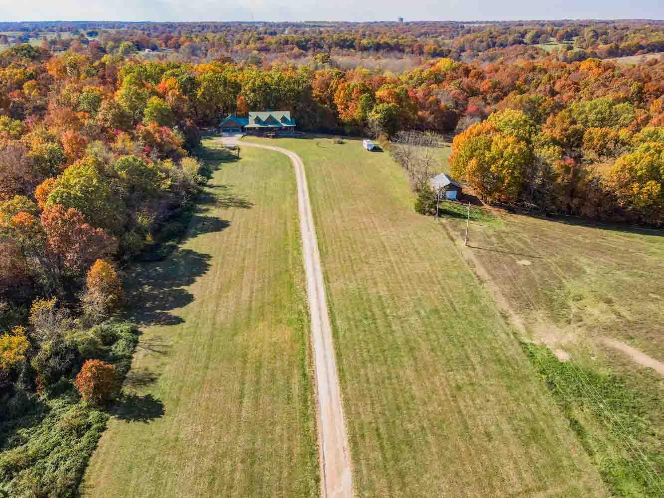 13915 Farm Road 1115 Property Photo 47