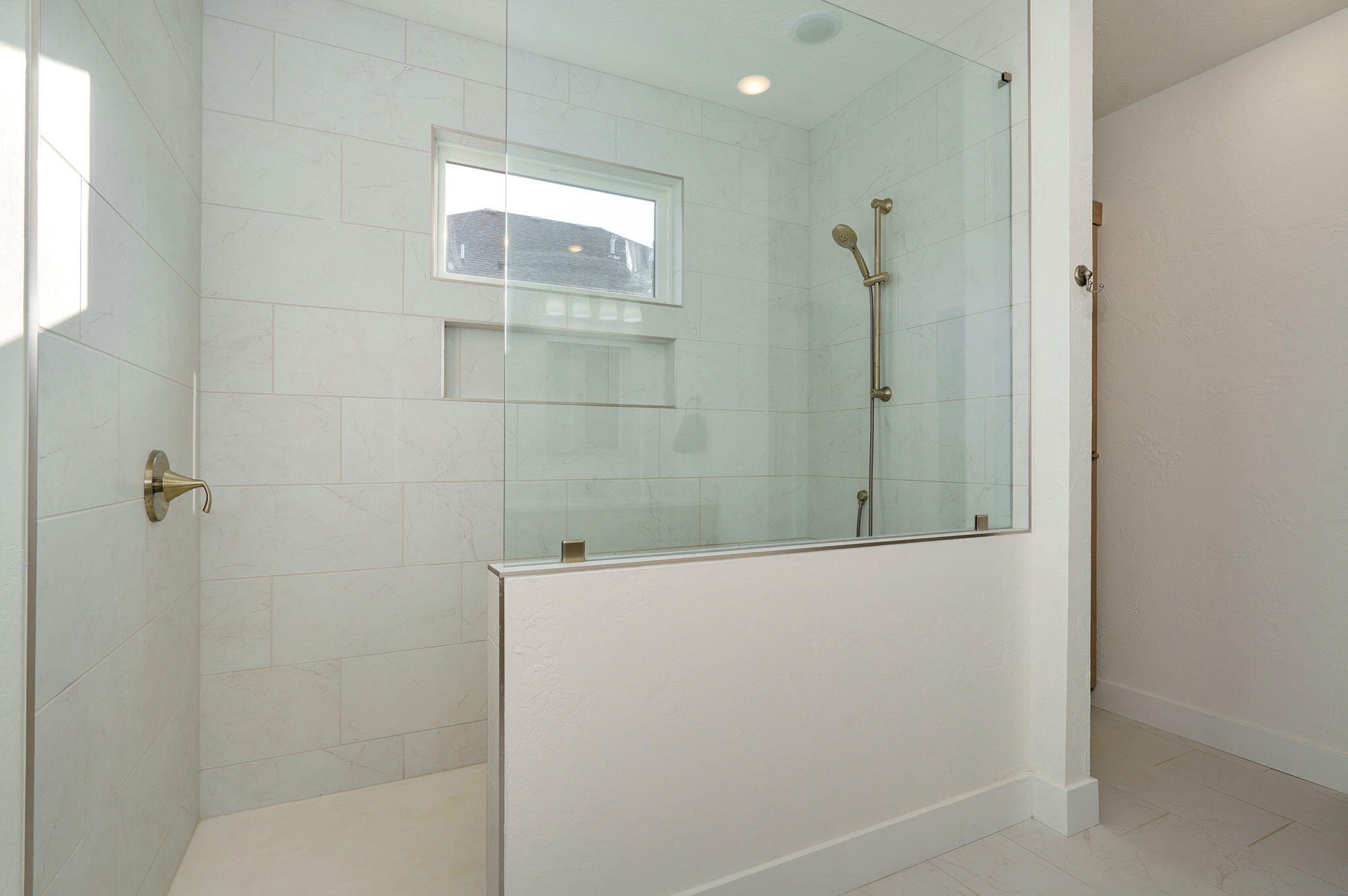 3049 West Edward Street Property Photo 19