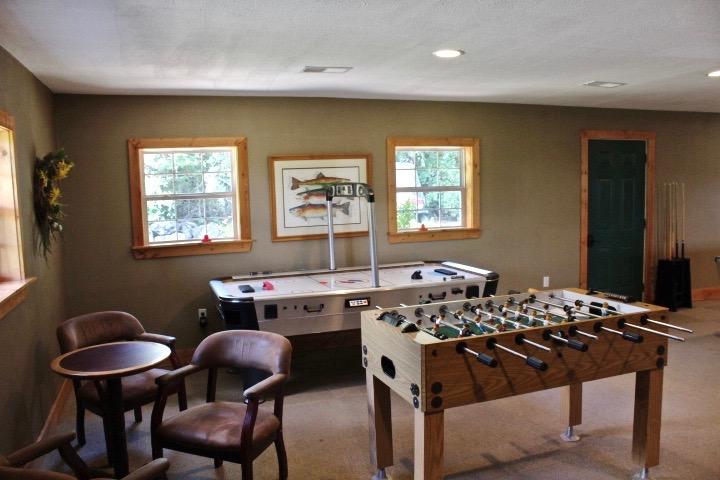 125 Rocking Chair Loop Property Photo 18