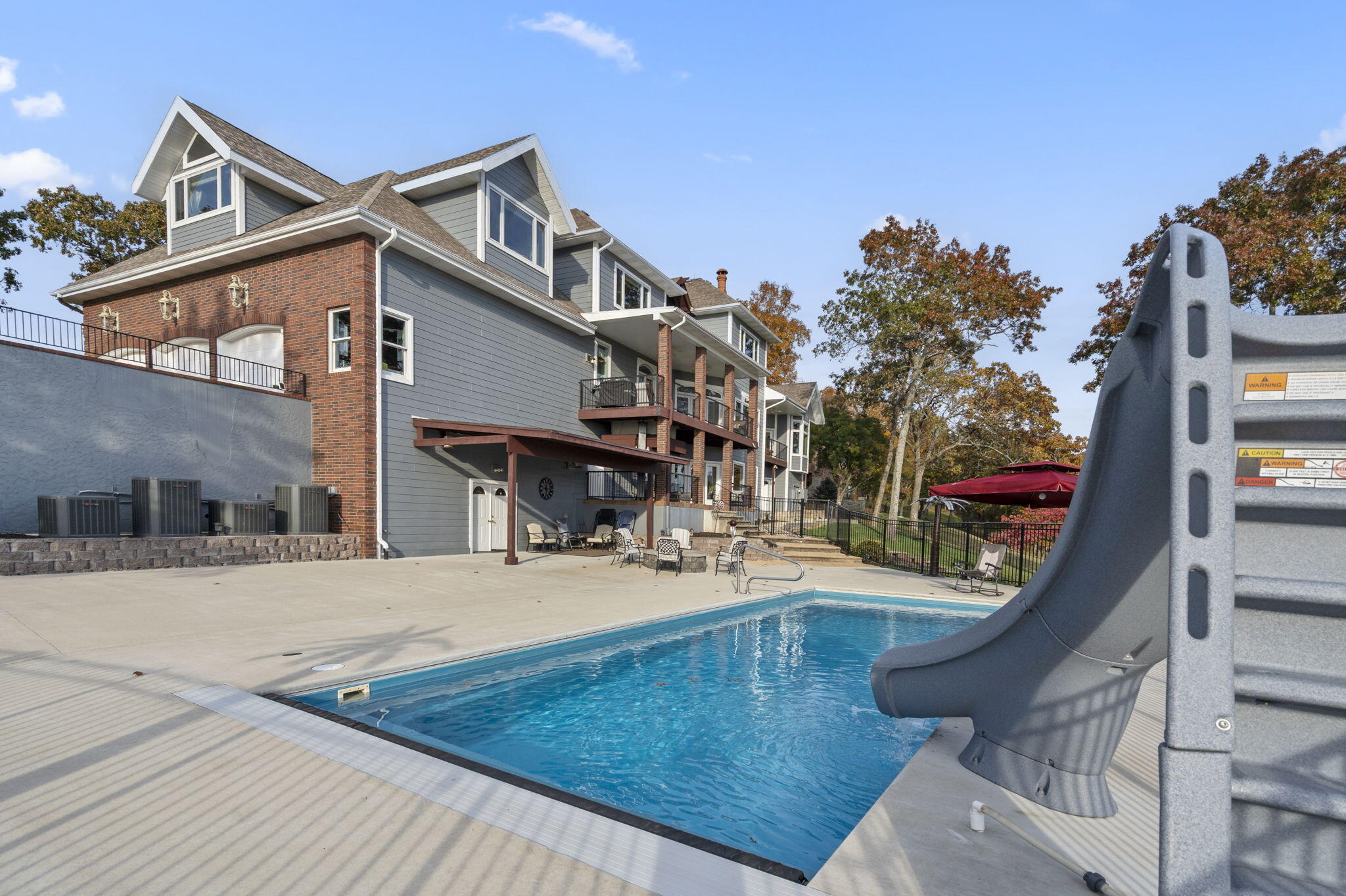 229 Grand Pointe Property Photo 9