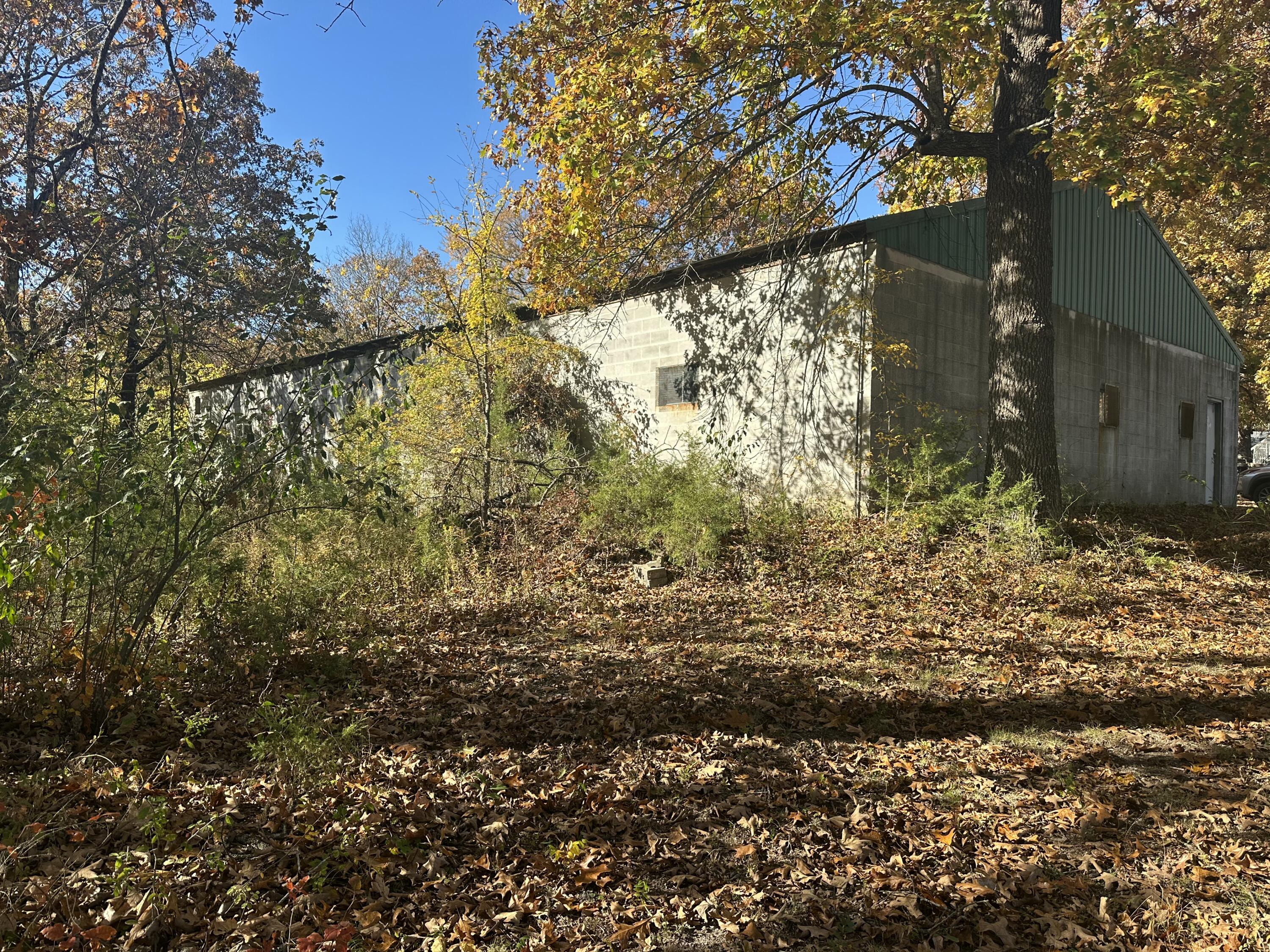 6659 State Highway 176 Property Photo 3