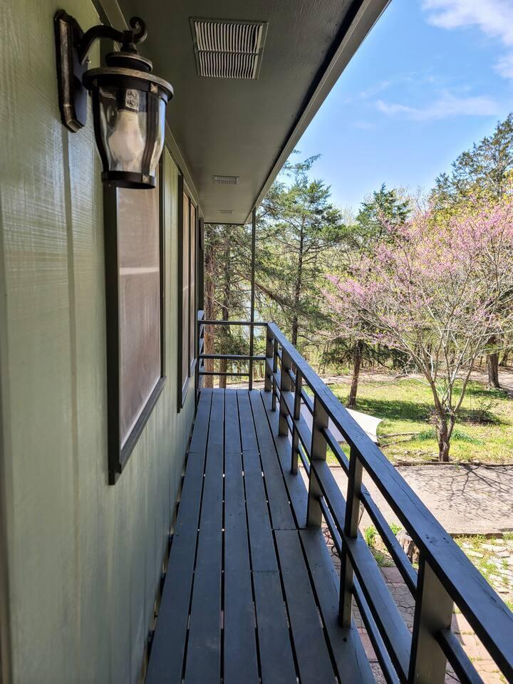 512 Dry Creek Drive Property Photo 19