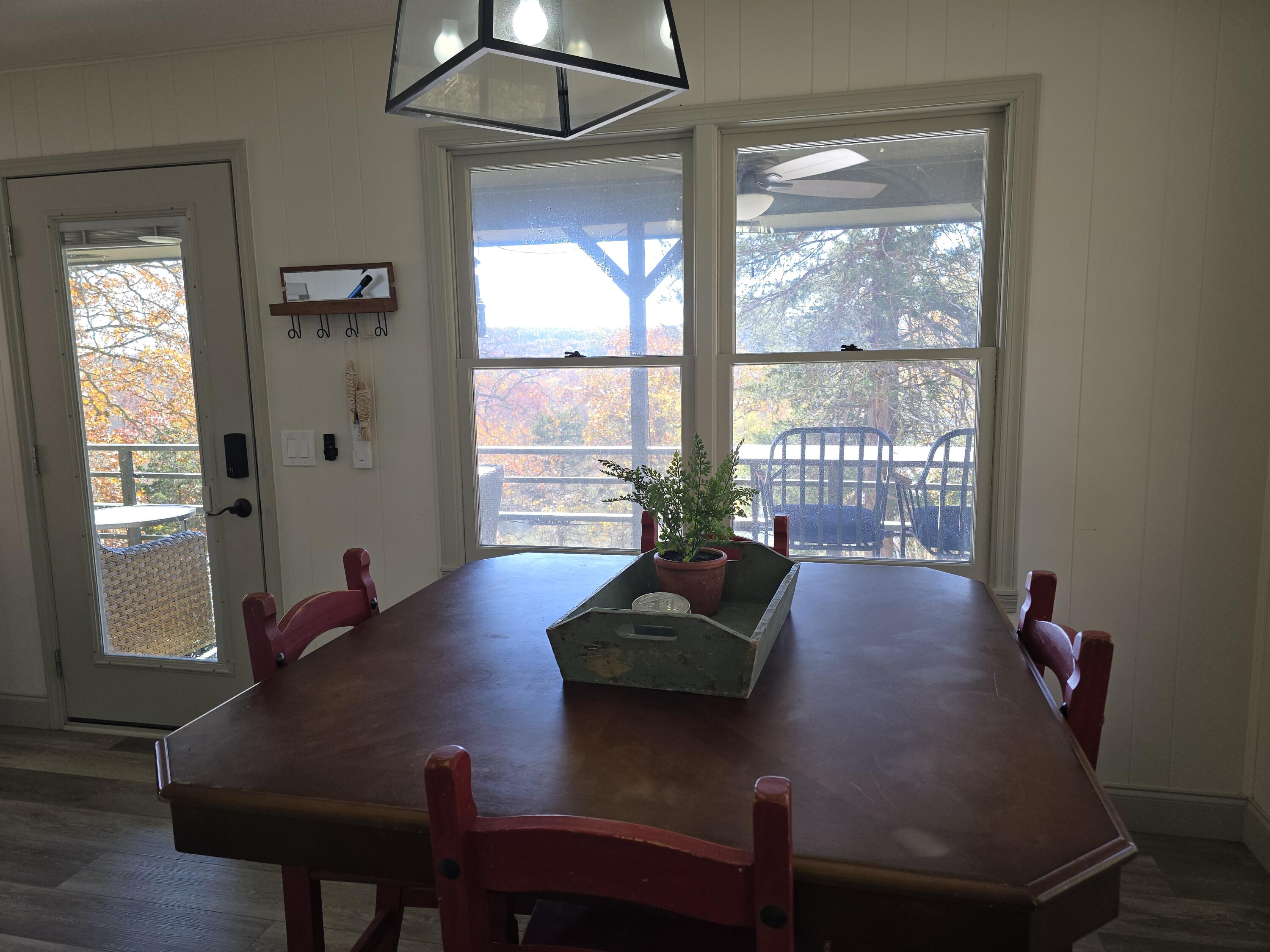 512 Dry Creek Drive Property Photo 31