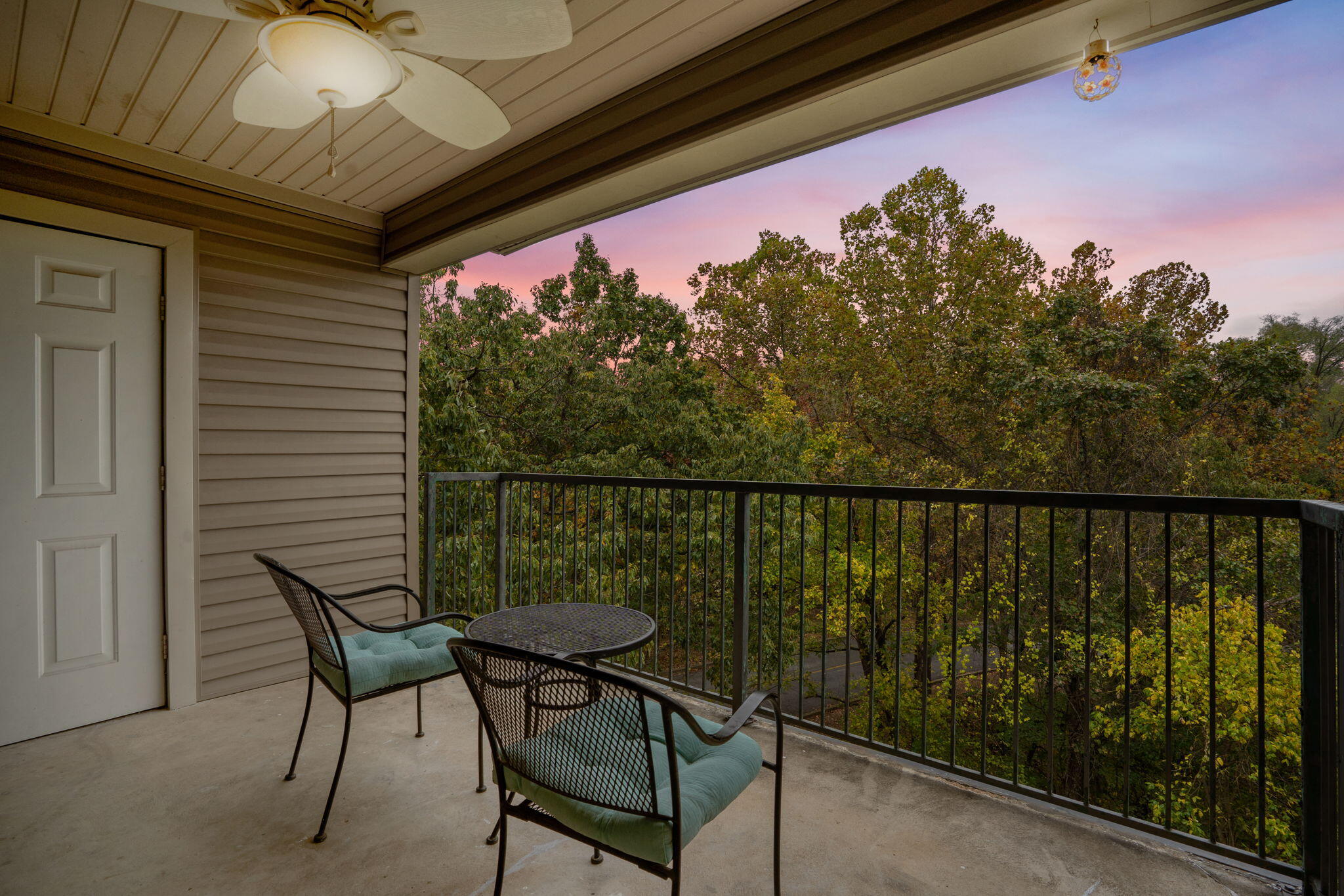 505 Valley View Drive 201 Property Photo 48