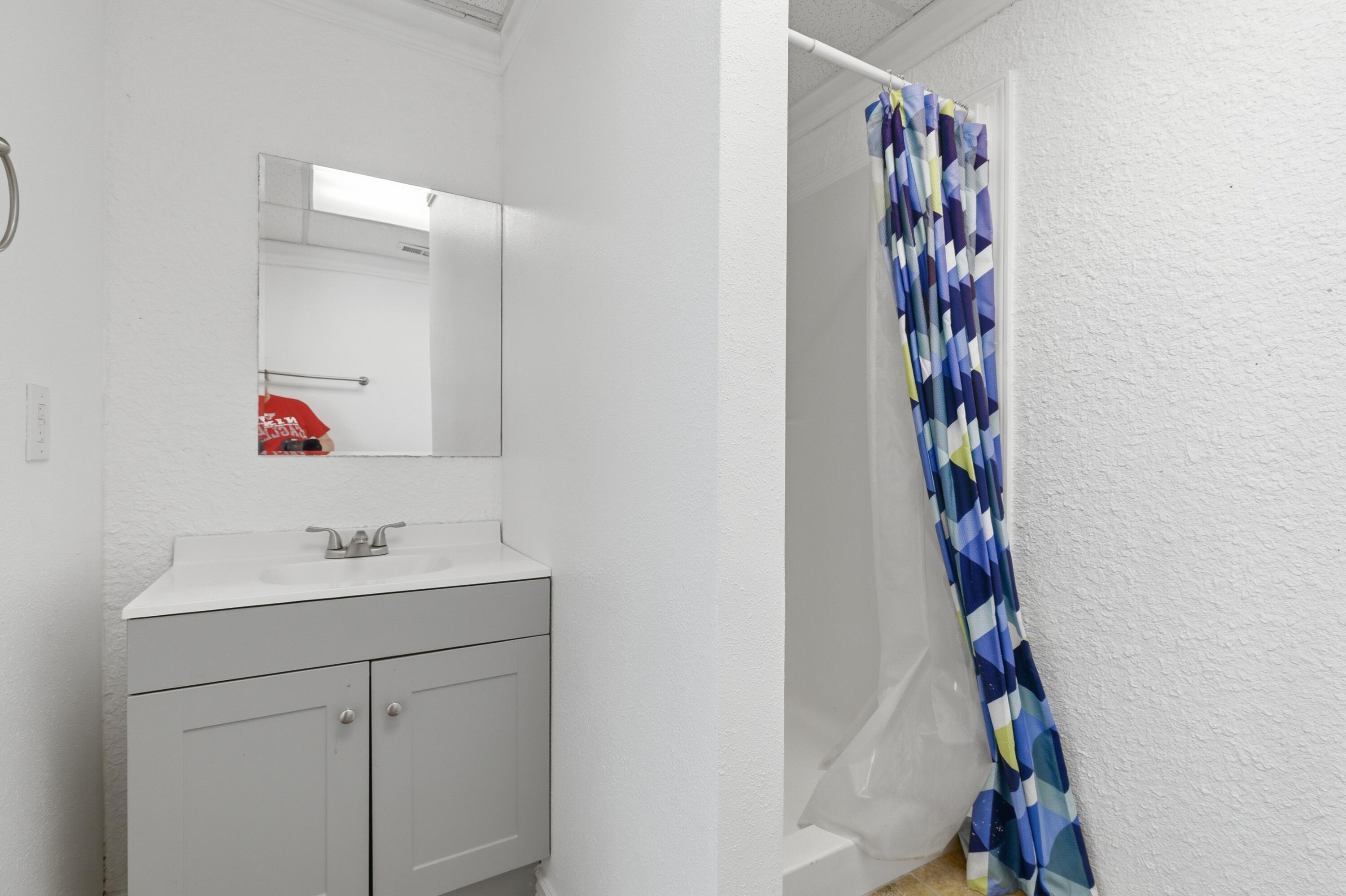 23548 Lawrence 1090 Property Photo 28