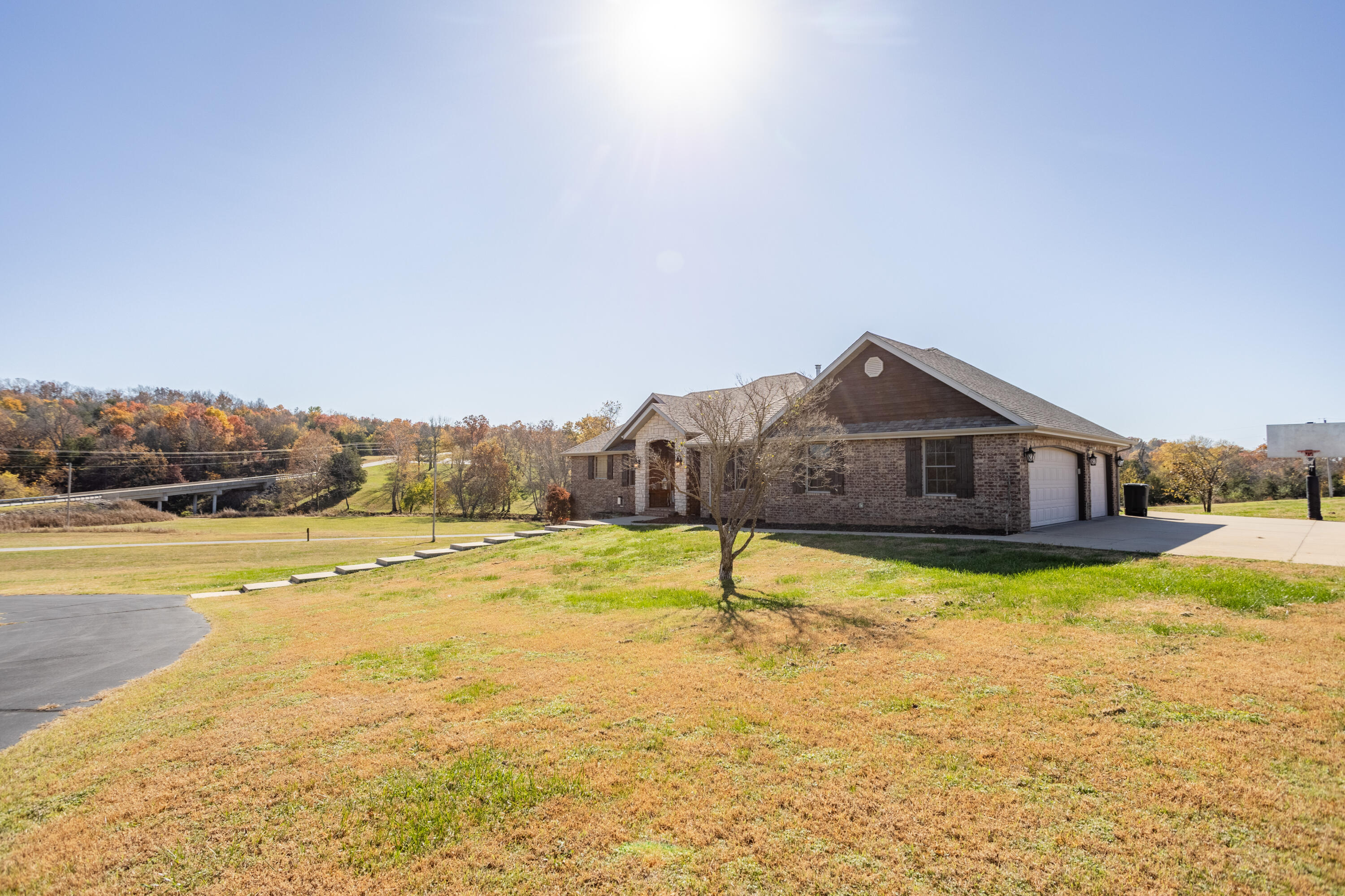 5105 West Dulin Lane Property Photo 4