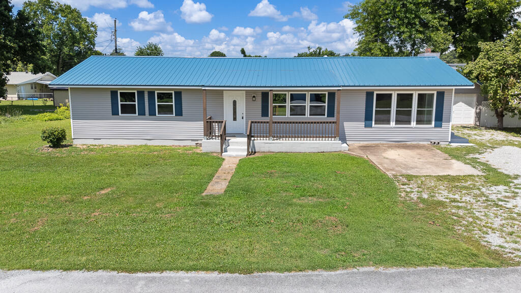 1102 Sapp Street Property Photo 2