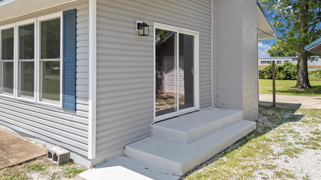 1102 Sapp Street Property Photo 6